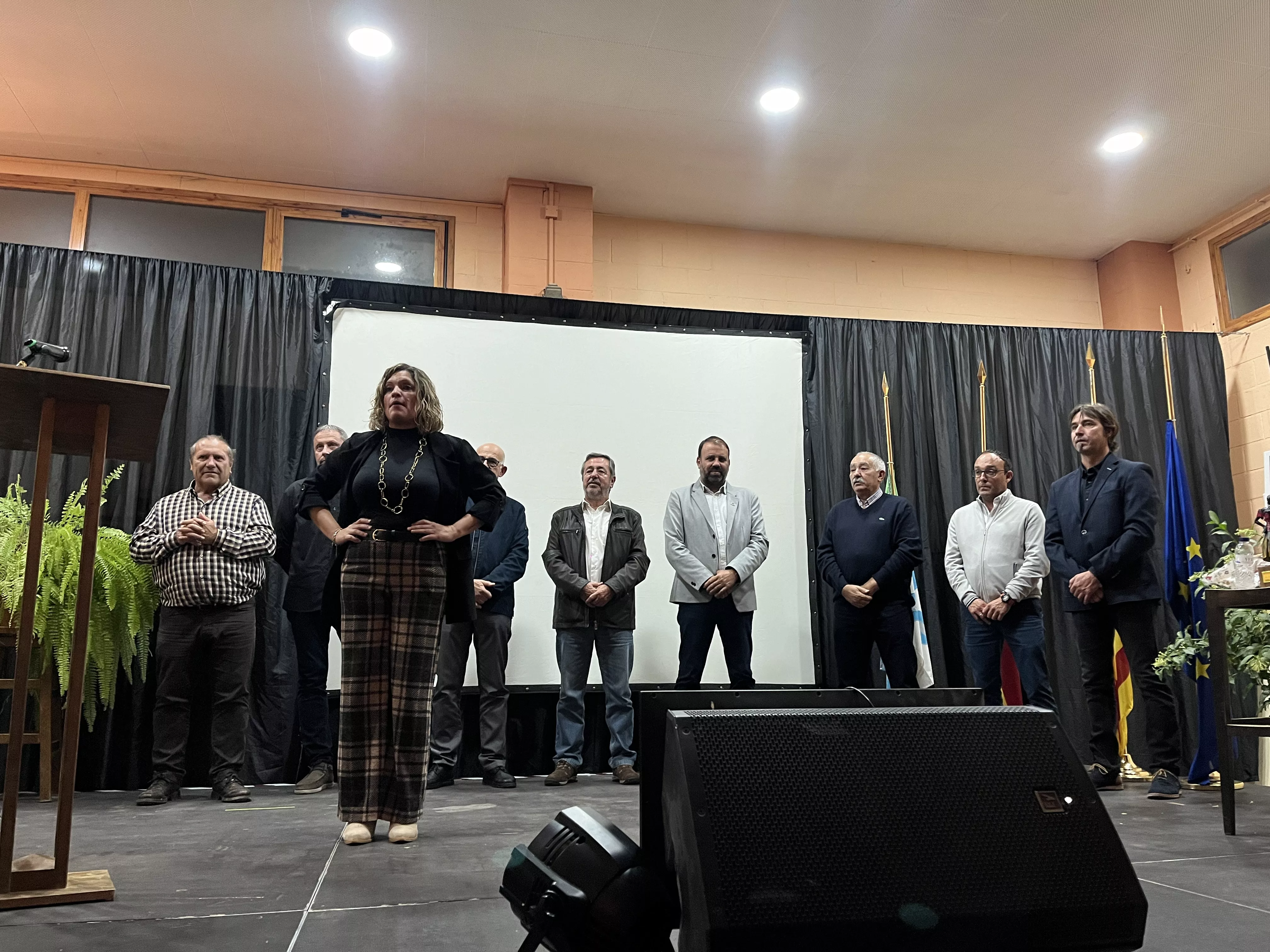 Homenaje a Elena Casaña en Albalatillo. 