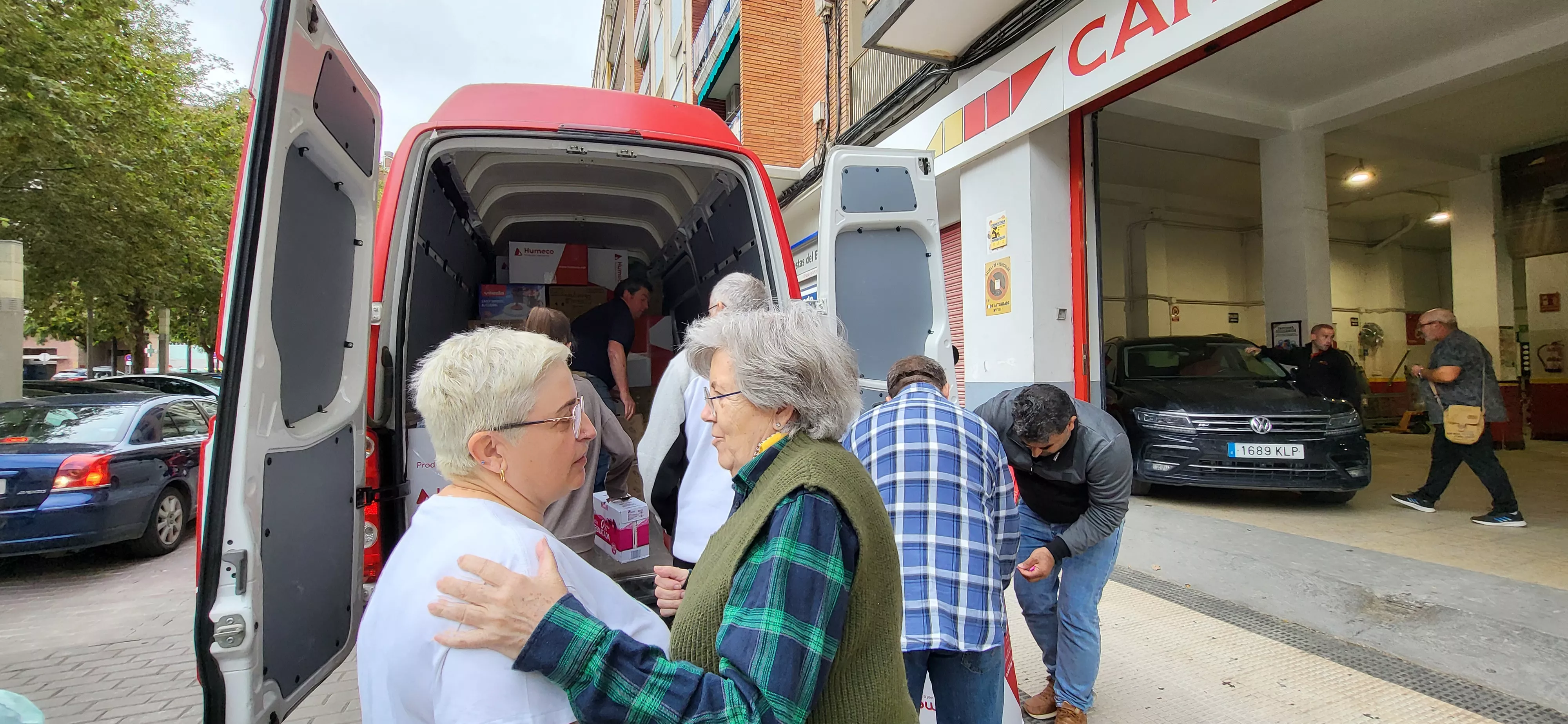 Recogida organizada por Asafa para los damnificados por la dana en Valencia. Mercedes Manterola