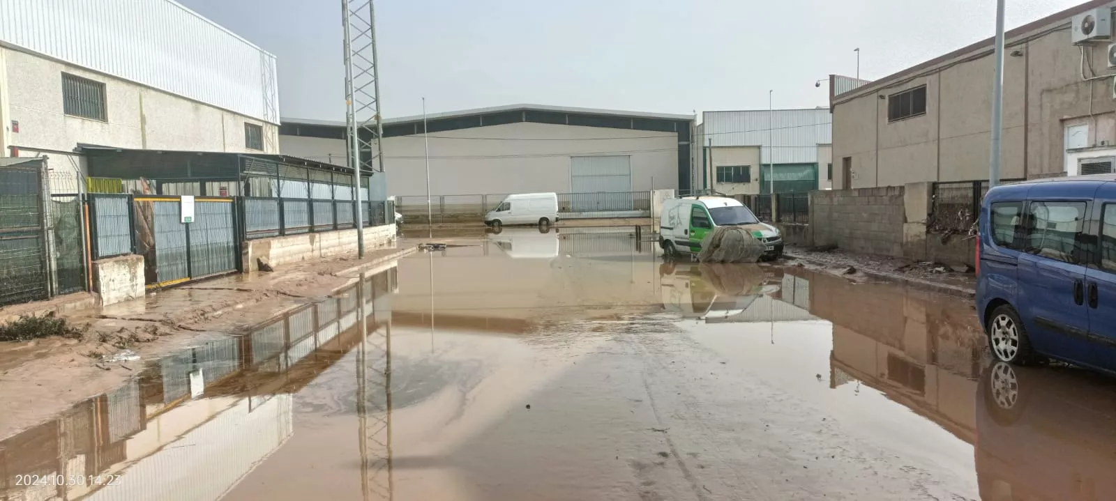 Polígonos industriales en Valencia devastados por la dana