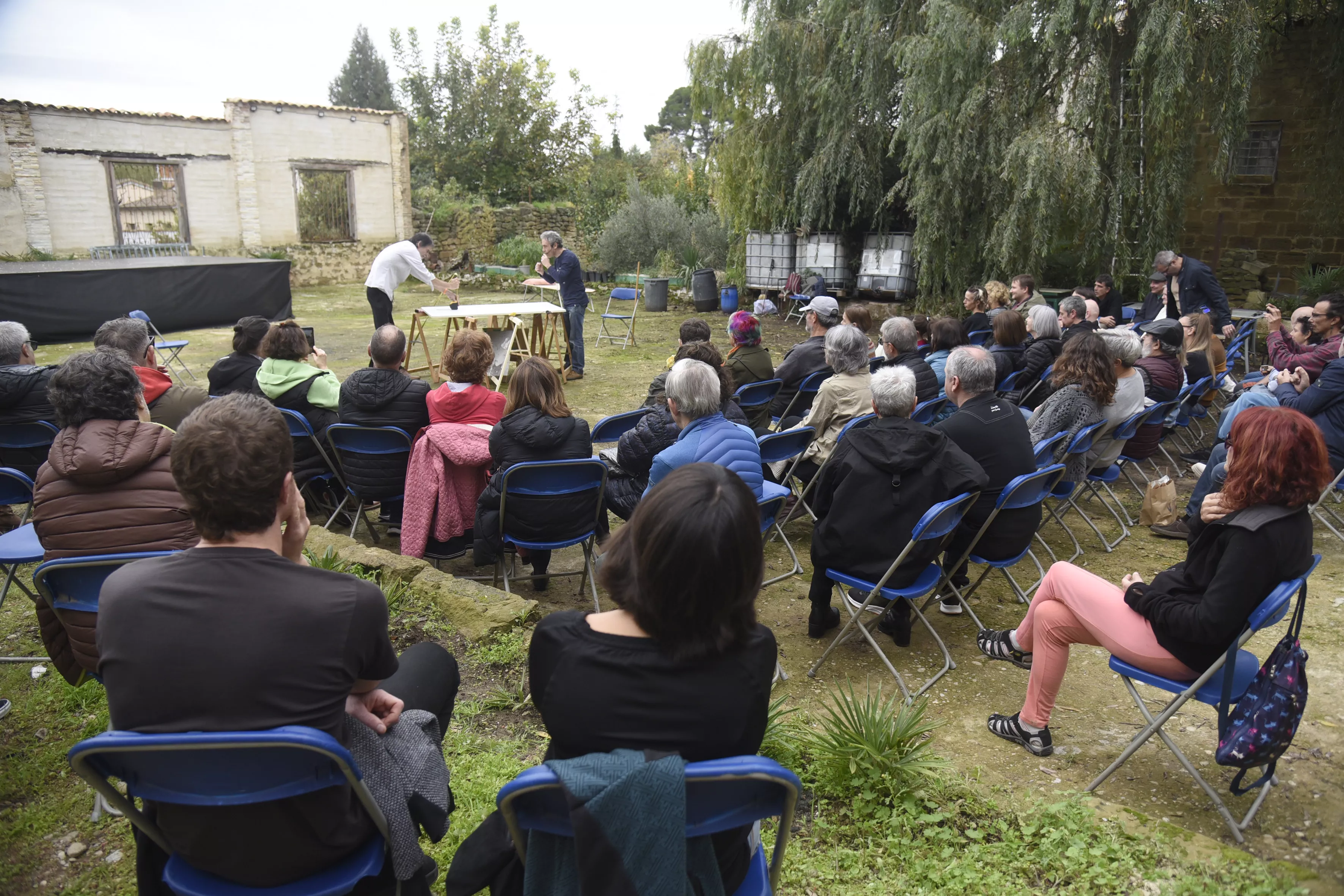 Actividad del Festival Extrarradios el sábado en Ayerbe. Foto Javier Blasco