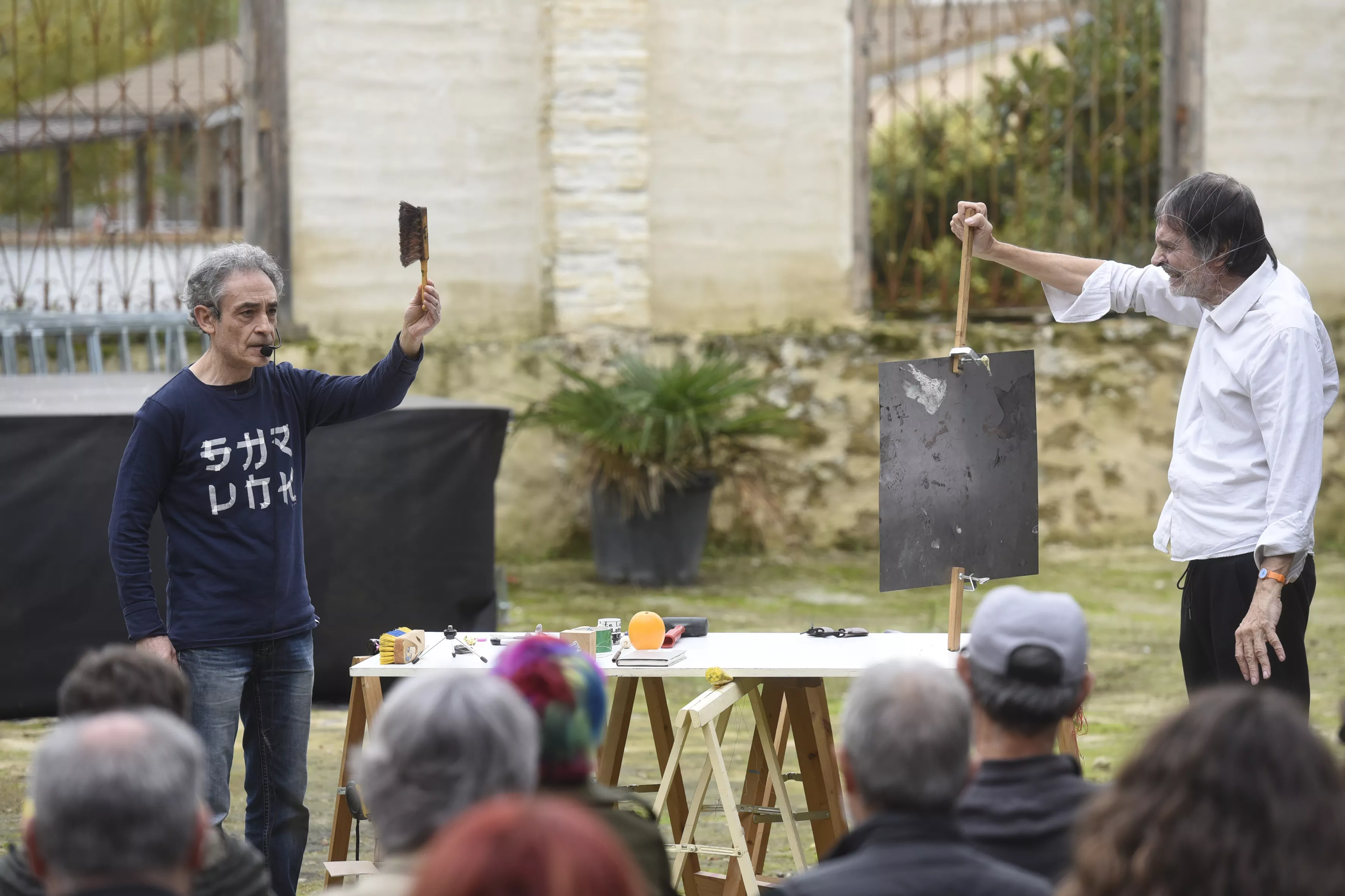 Actividad del Festival Extrarradios el sábado en Ayerbe. Foto Javier Blasco