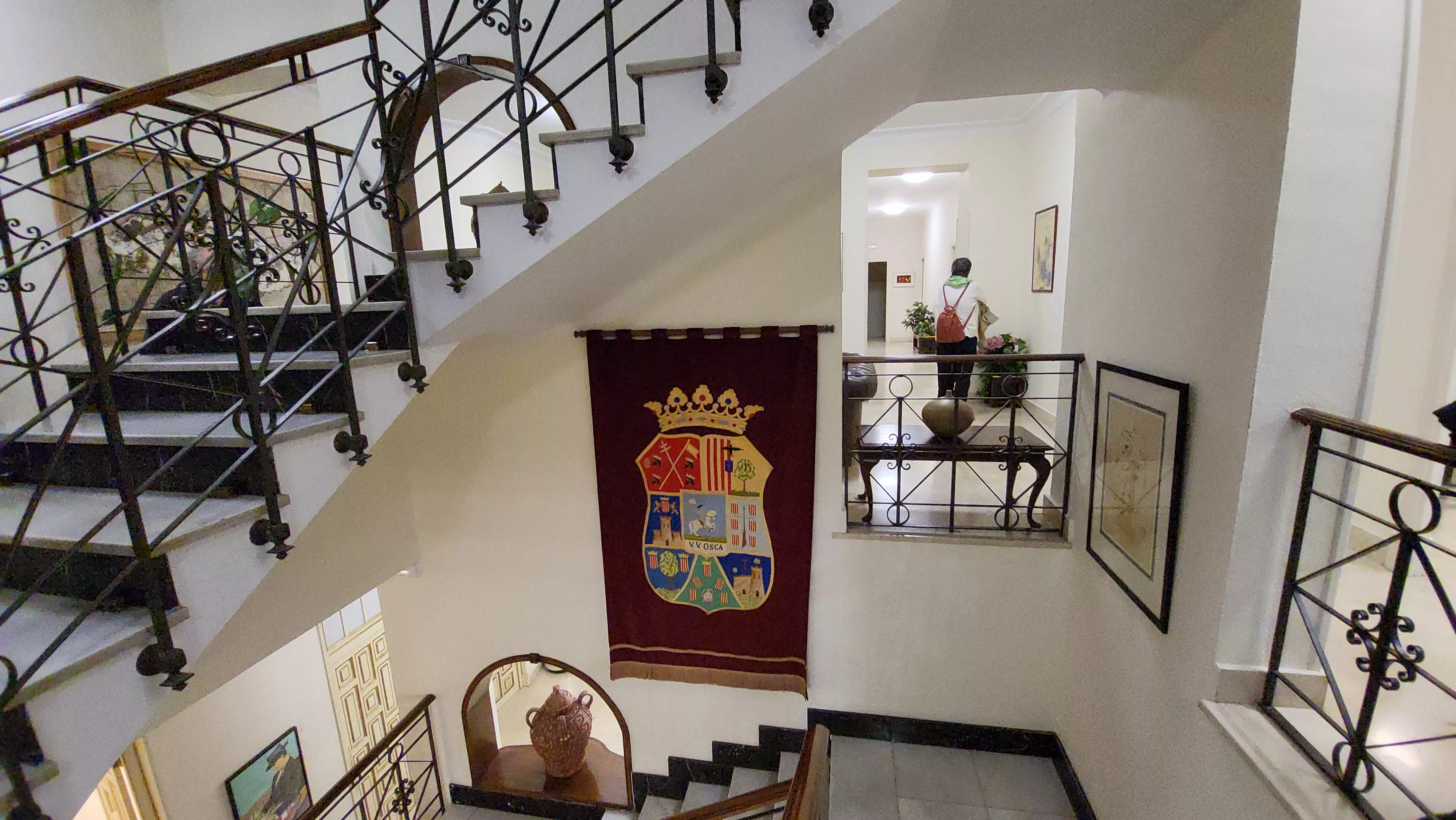 Visita guiada al Instituto de Estudios Altoaragoneses en la celebración de su 75 aniversario. Foto Mercedes Manterola