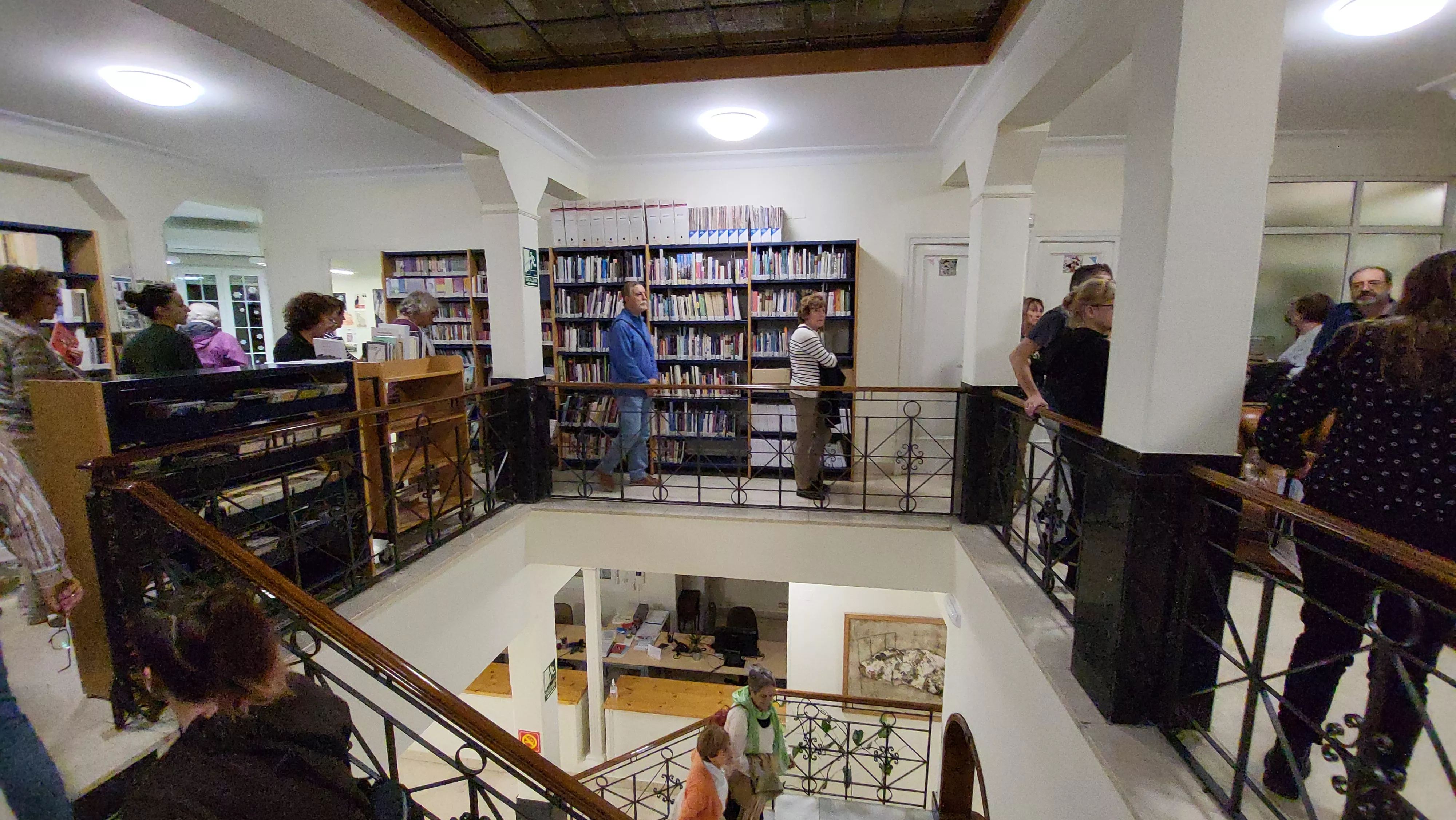 Visita guiada al Instituto de Estudios Altoaragoneses en la celebración de su 75 aniversario. Foto Mercedes Manterola