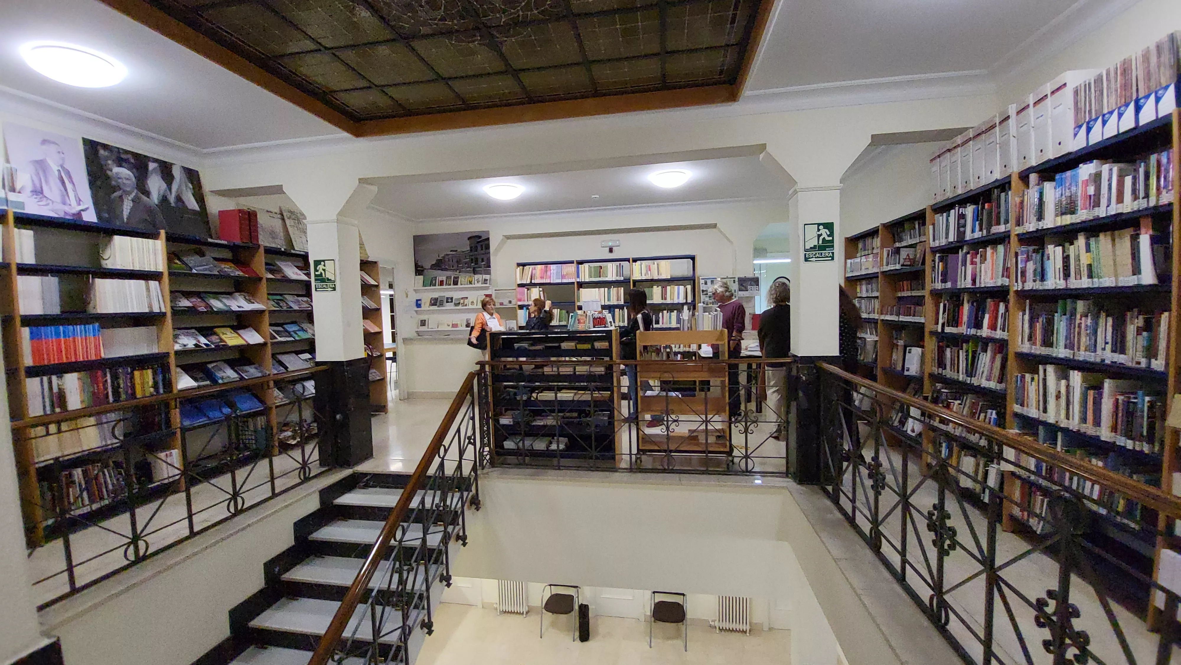 Visita guiada al Instituto de Estudios Altoaragoneses en la celebración de su 75 aniversario. Foto Mercedes Manterola