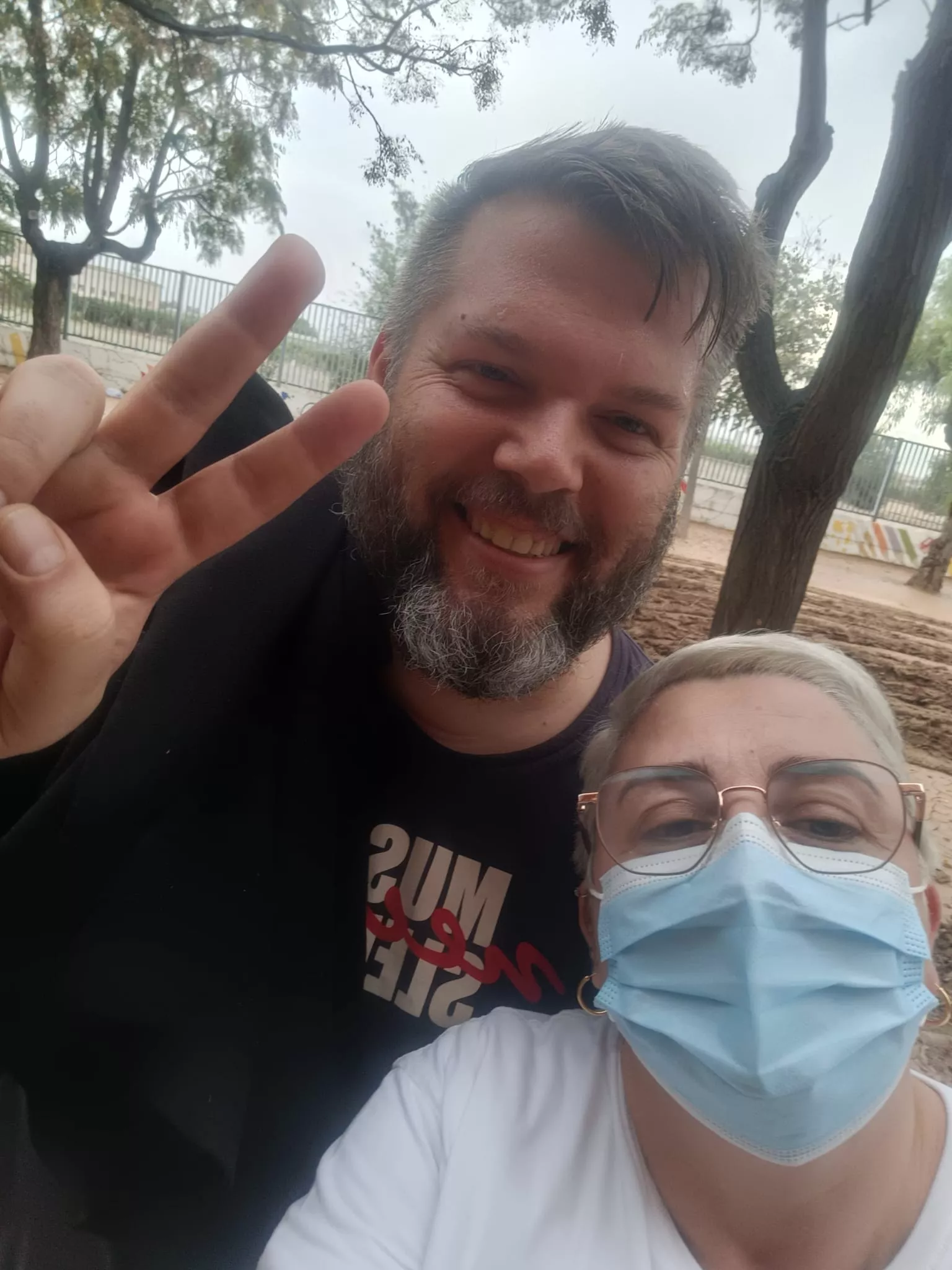 Asafa Huesca y el resto del convoy de ayuda para Valencia.