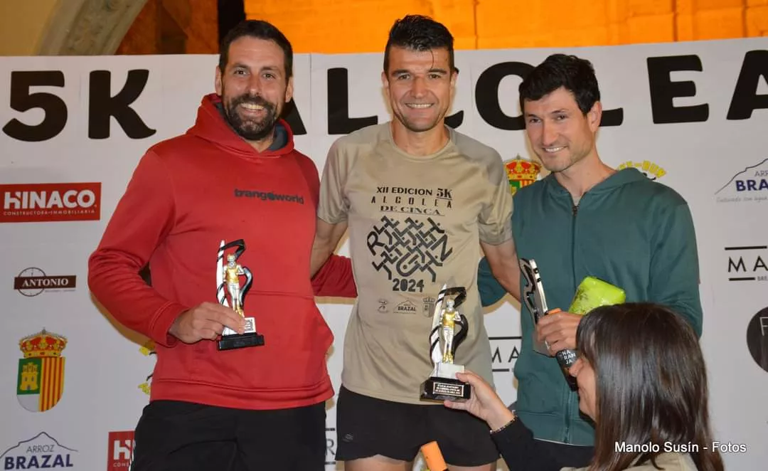 Podio local masculino. Foto Manolo Susín