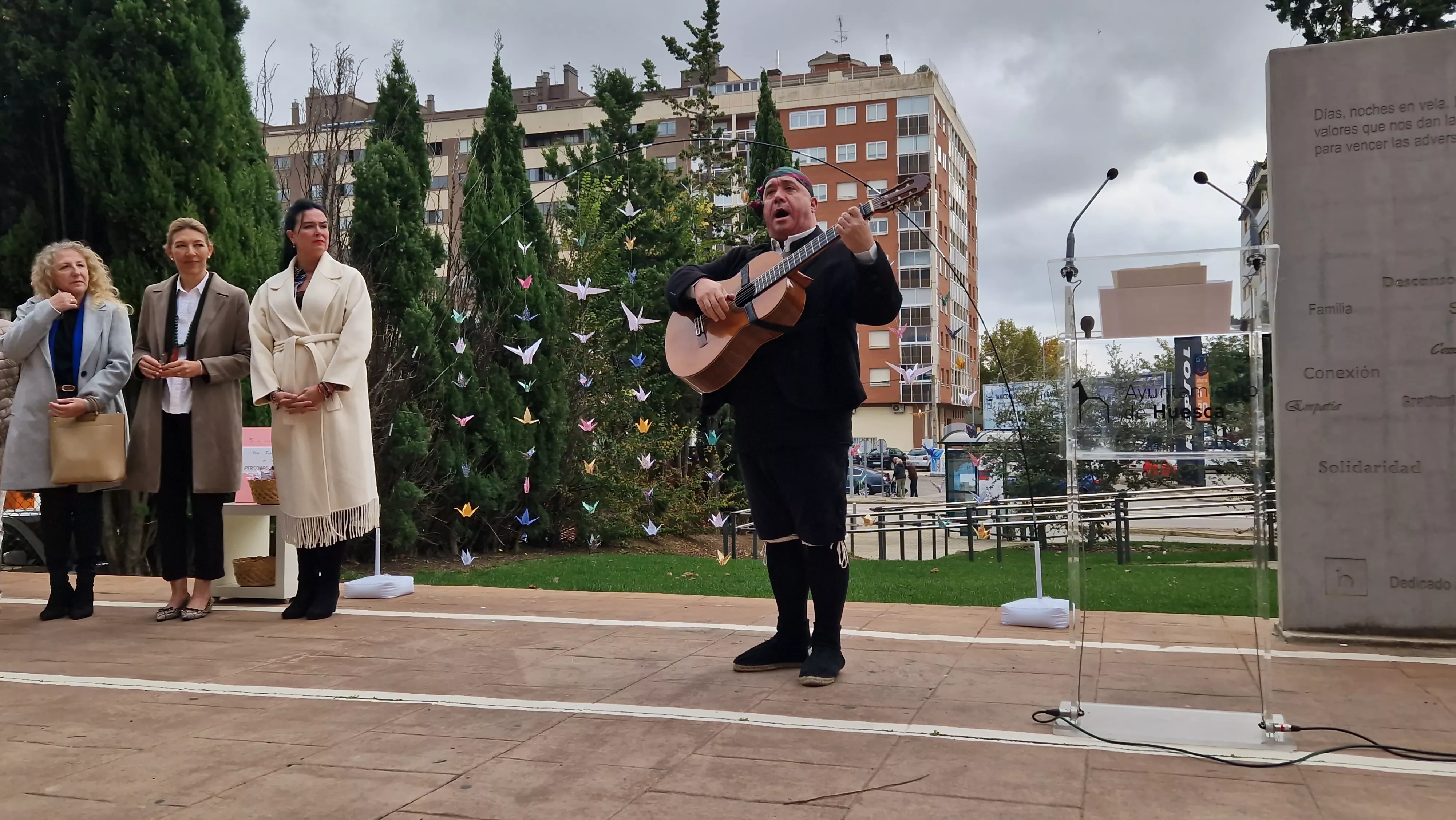  Día Internacional de las Personas Cuidadoras en Huesca. Foto Myriam Martínez 