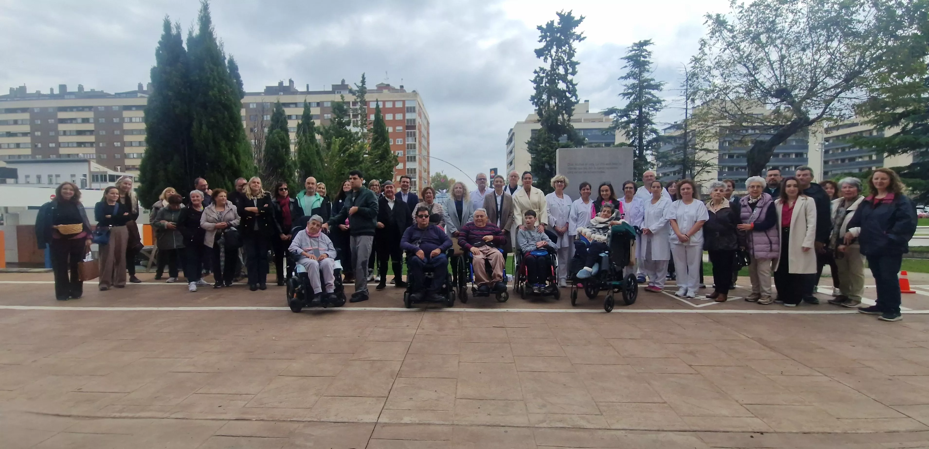  Día Internacional de las Personas Cuidadoras en Huesca. Foto Myriam Martínez 