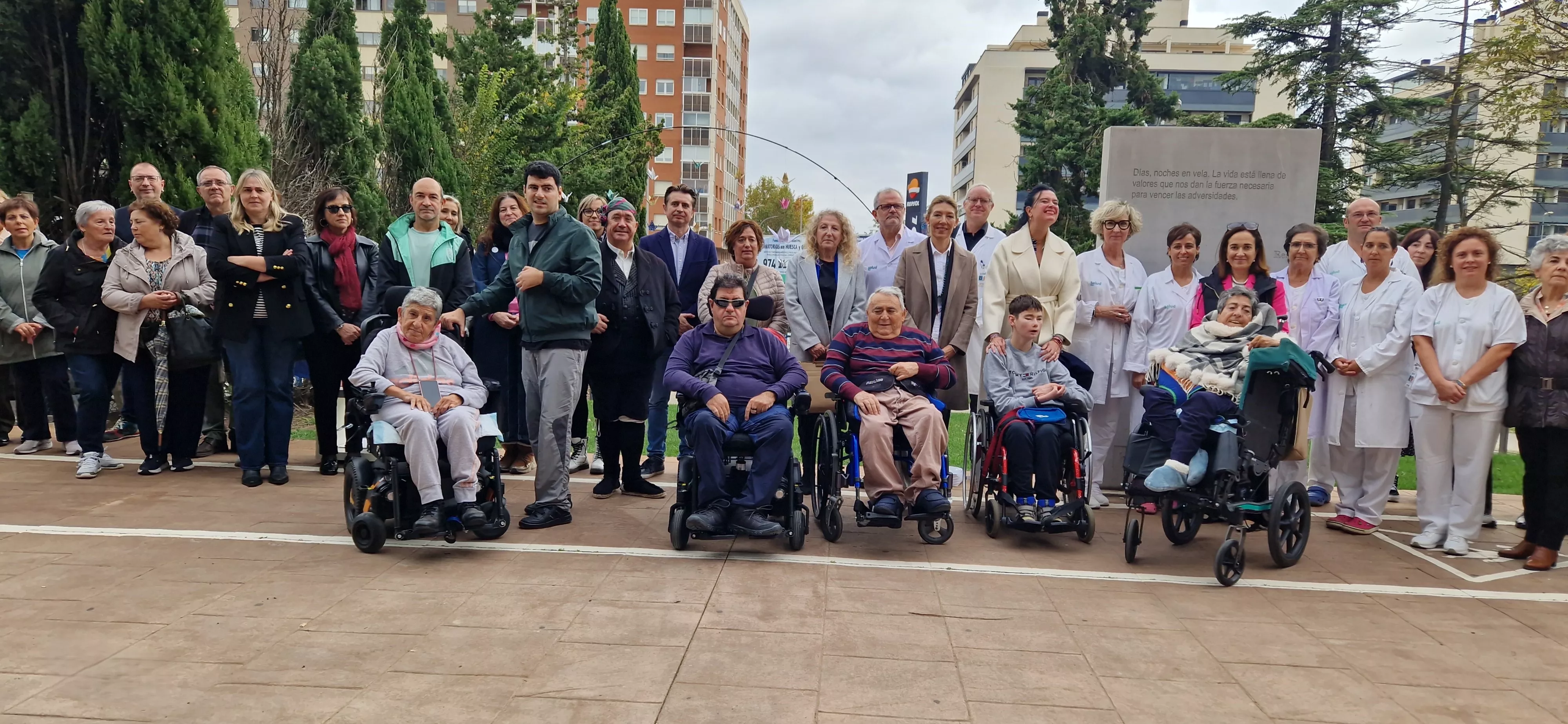  Día Internacional de las Personas Cuidadoras en Huesca. Foto Myriam Martínez 