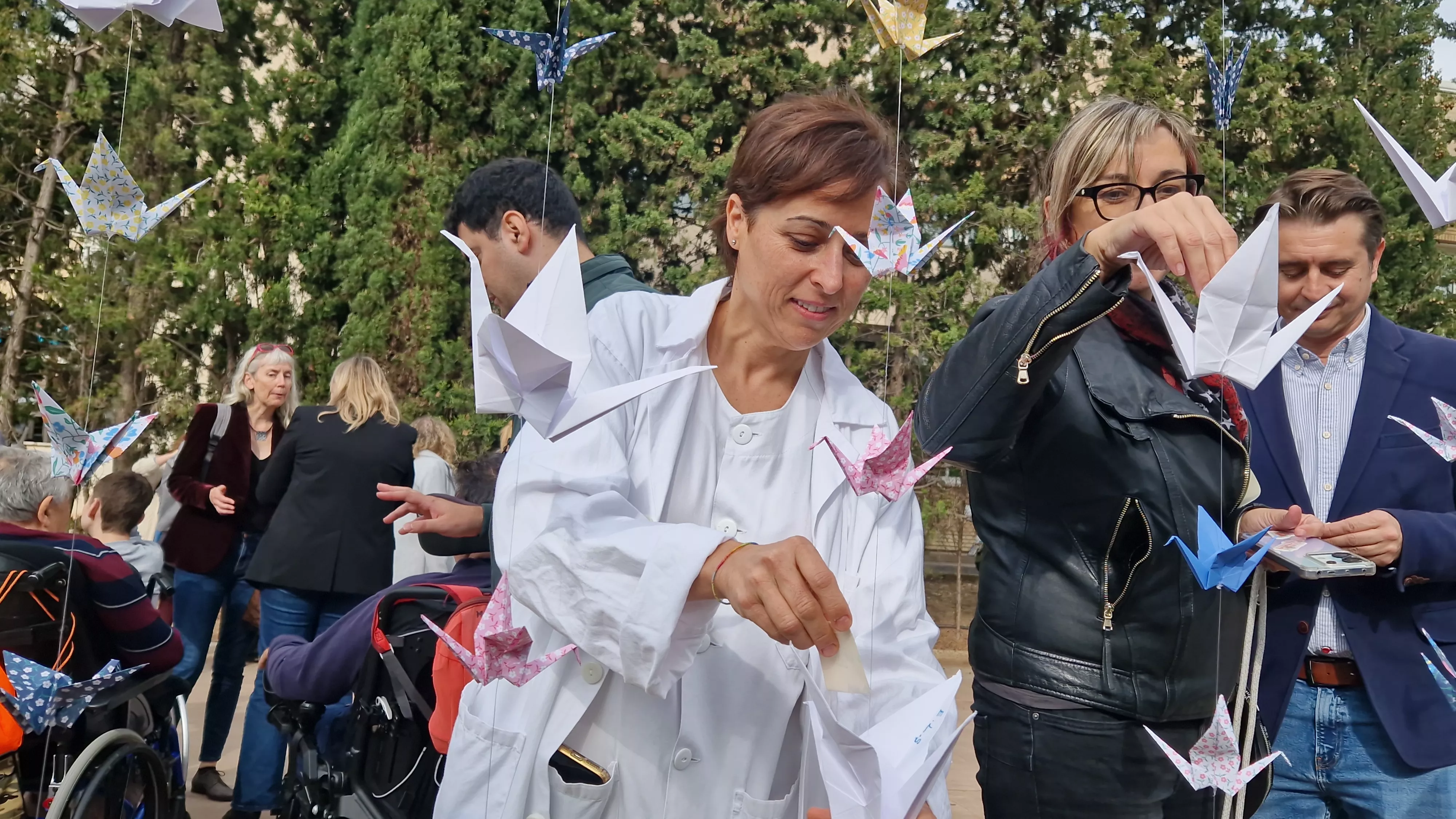  Día Internacional de las Personas Cuidadoras en Huesca. Foto Myriam Martínez 