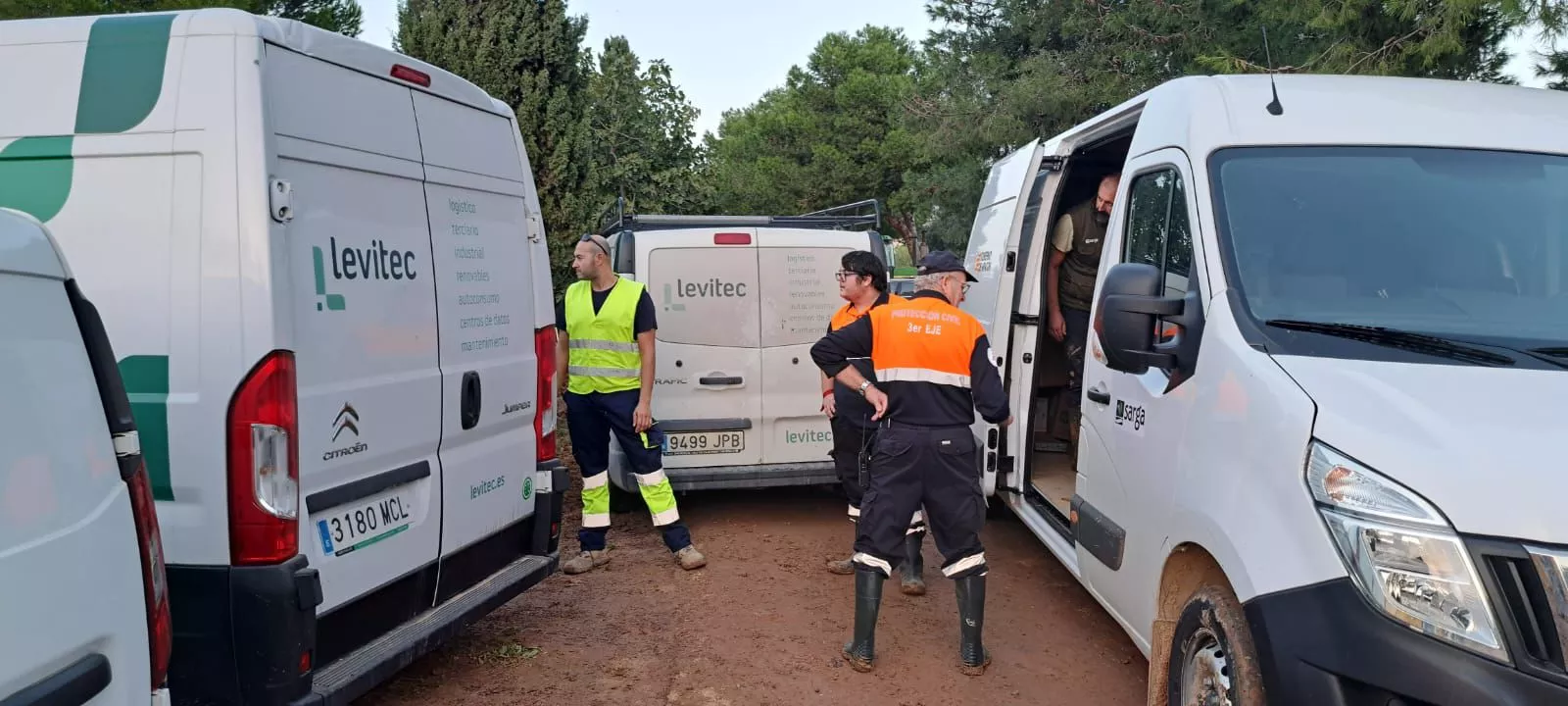 Descarga de botas en Catarroja de Levitec de Pablo Lera