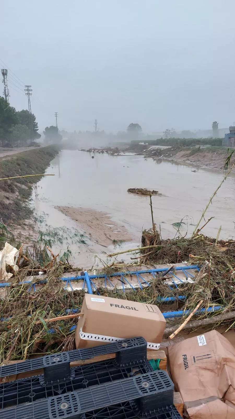 Beniparrell, el pueblo industrial destrozado por la dana y a la que llega la primera ayuda desde Huesca