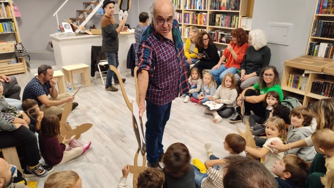 Las máscaras protagonizaron la tarde. Las máscaras protagonizaron la tarde.