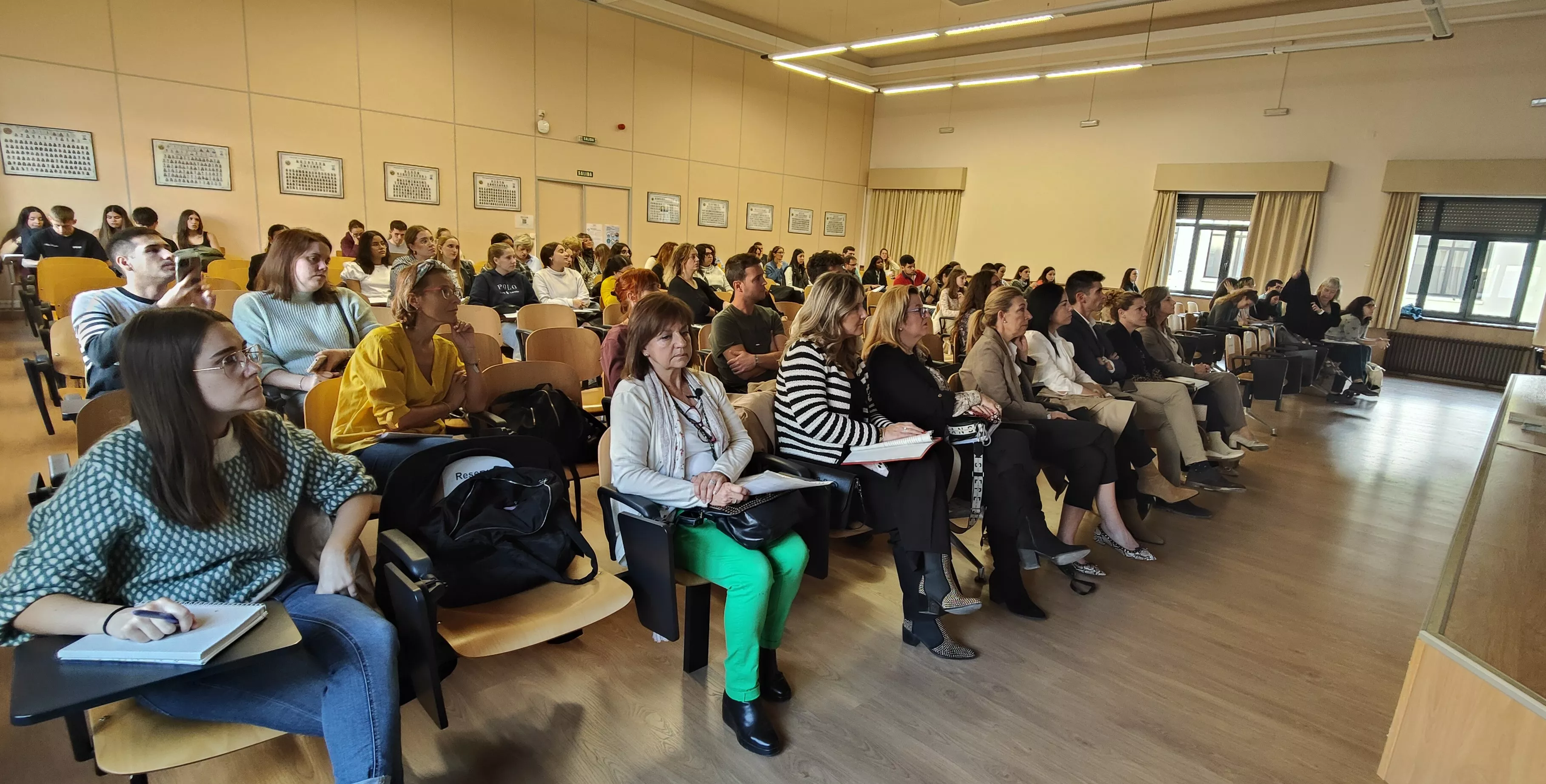 Público asistente a la Jornada inclusiva.