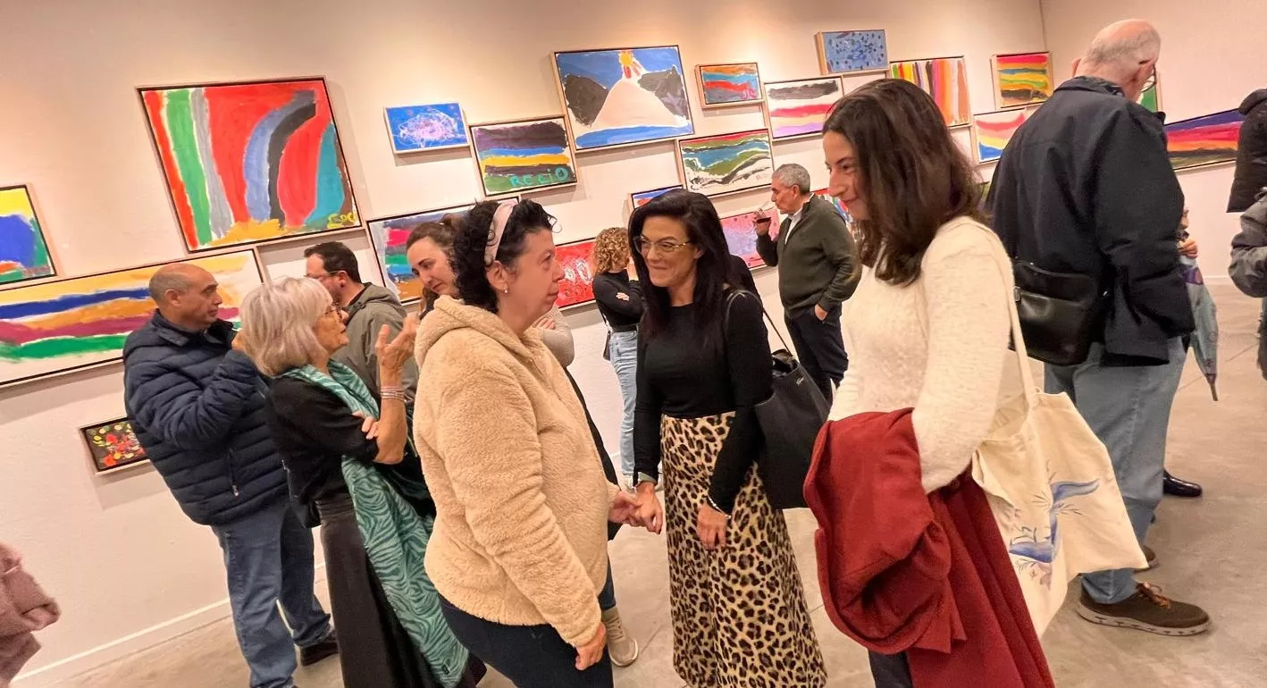 Inauguración de la exposición de Rocío Suárez en el Centro Cultural Manuel Benito Moliner. Foto Mercedes Manterola