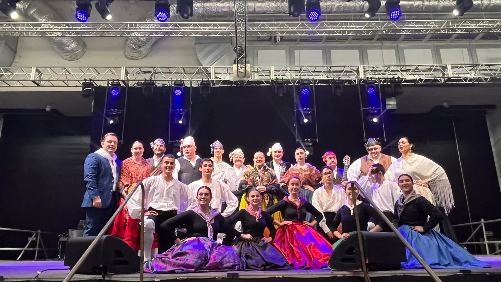 Acto de presentación de las mairalesas y mainate de las fiestas de San Martín 2024. Foto Mercedes Manterola