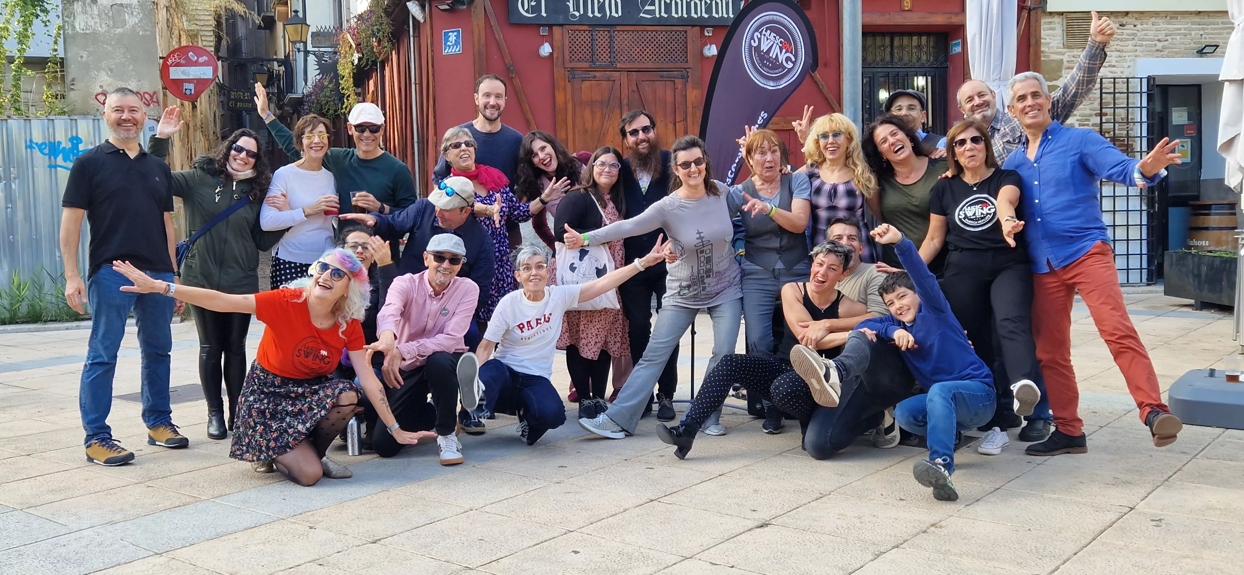 Huesconswing, en las fiestas de San Martín 2024 Foto Myriam Martínez