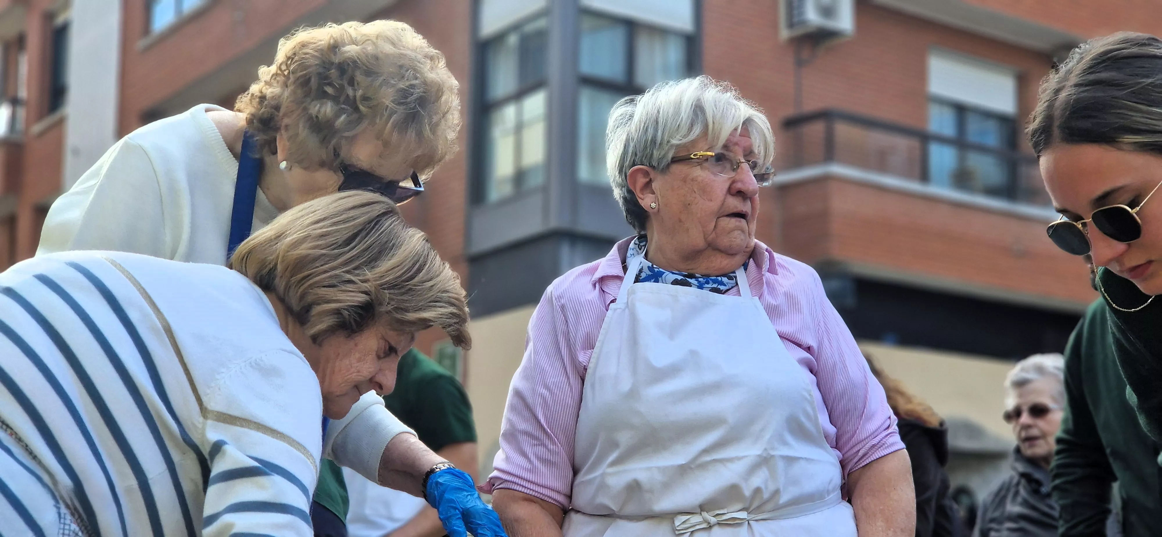Huesconswing, en las fiestas de San Martín 2024. Foto Myriam Martínez 
