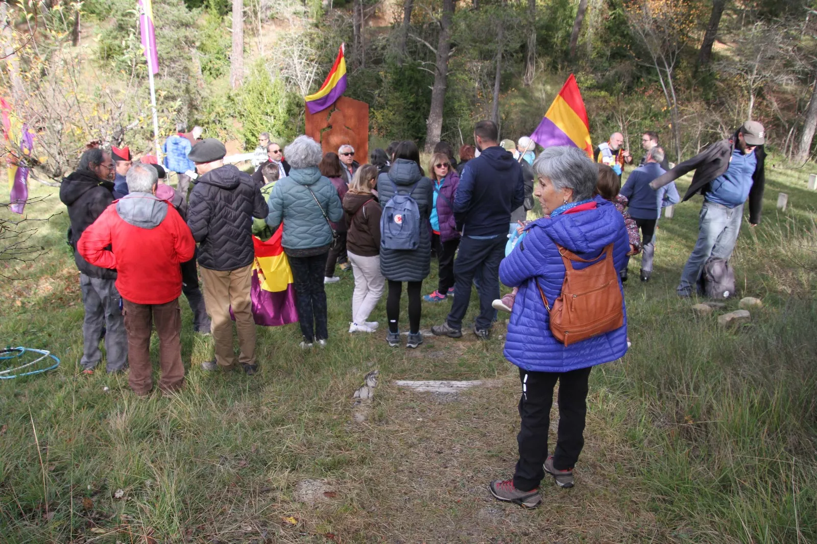 Homenaje al soldado caído en la defensa de la República en el Molino Escartín. Foto Carlos Neofato