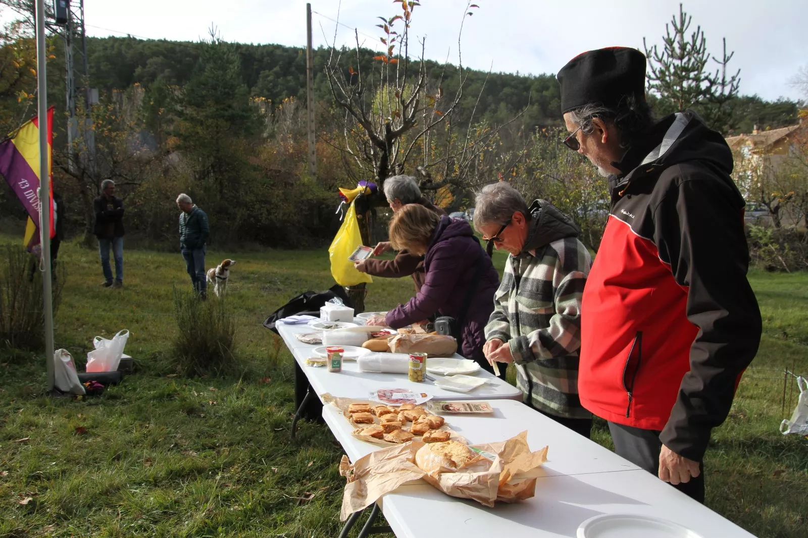 Homenaje al soldado caído en la defensa de la República en el Molino Escartín. Foto Carlos Neofato
