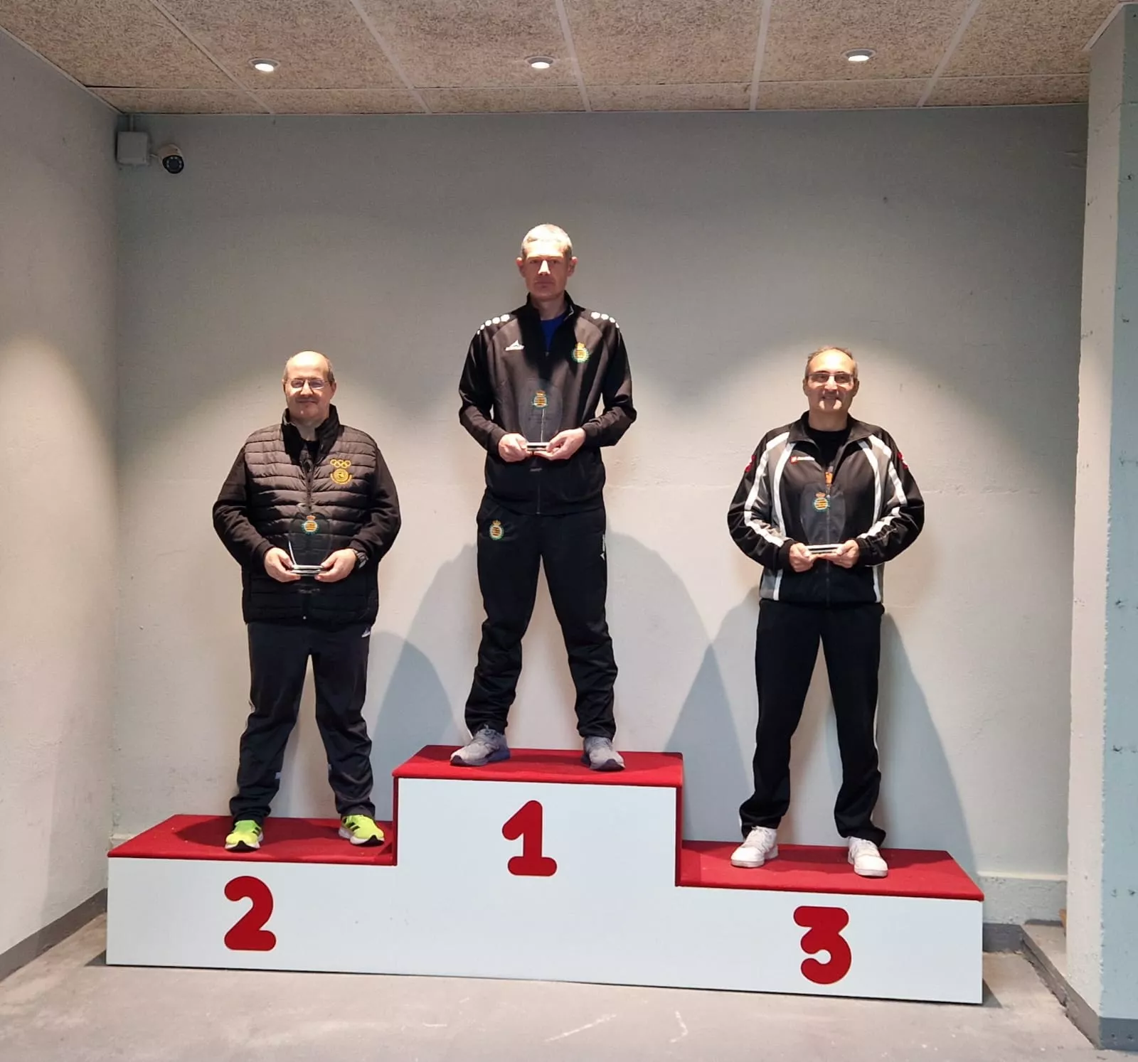 Podio del Campeonato de Aragón de Aire Comprimido con Rafael Velasco subcampeón.
