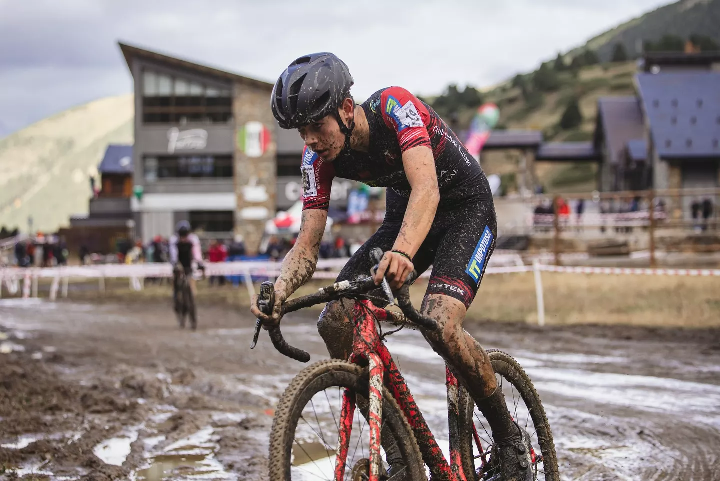 Imágenes del Trofeo CX Cerler disputado este sábado. Foto: @cris_casal