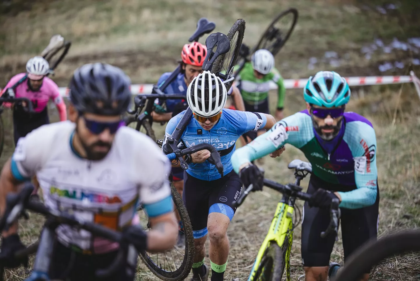 Imágenes del Trofeo CX Cerler disputado este sábado. Foto: @cris_casal