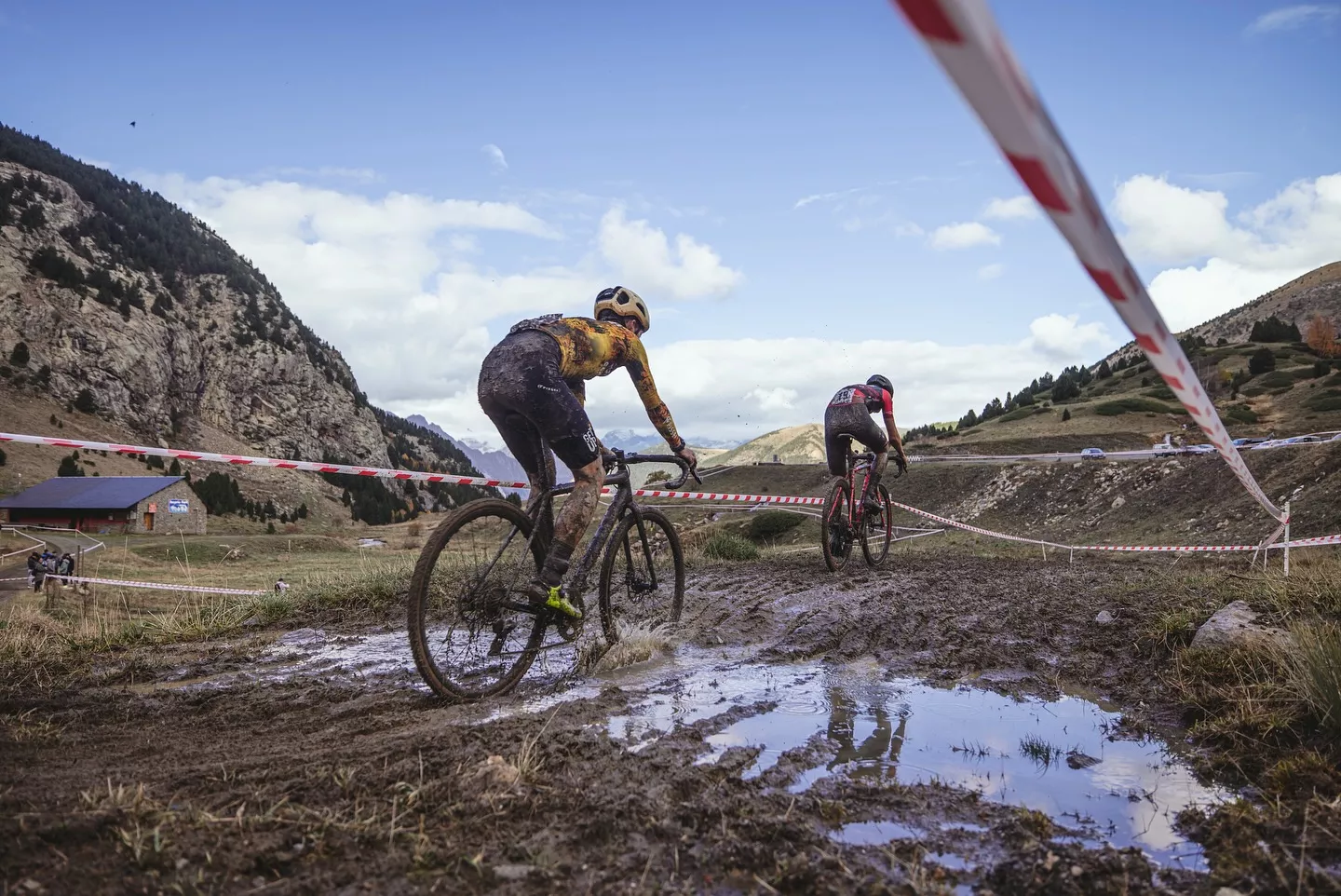 Imágenes del Trofeo CX Cerler disputado este sábado. Foto: @cris_casal
