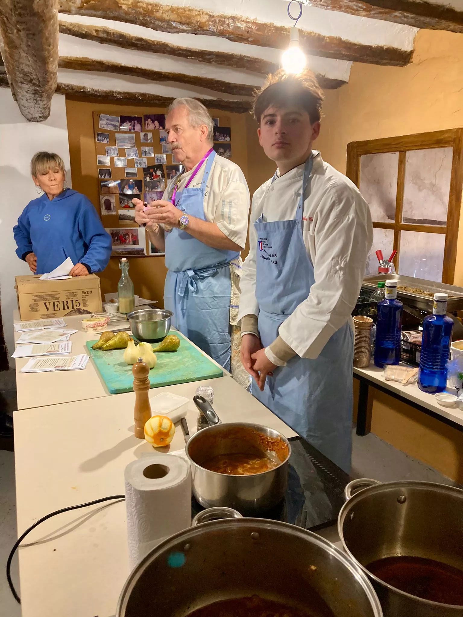 VI Jornadas de los Amigos del Azafrán de Estaña