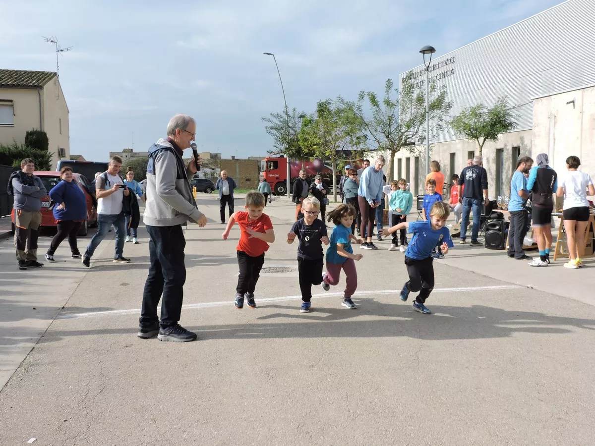 Niños y niñas de 6 y 7 años