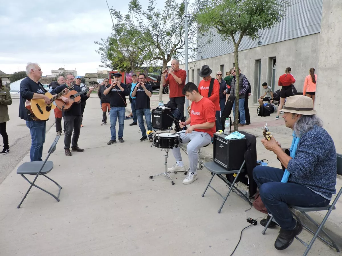 La Cuquera amenizó las carreras pedestres