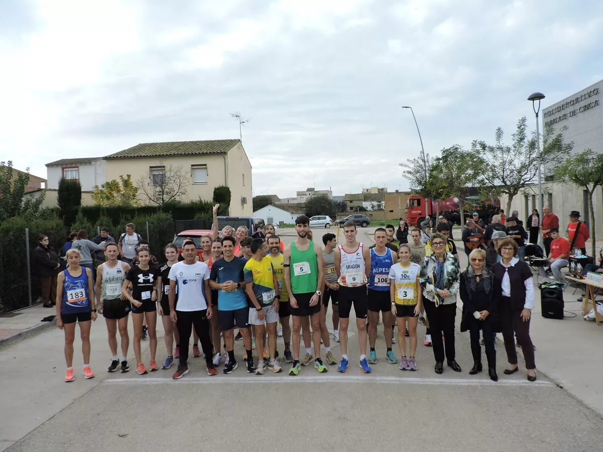 Participantes, autoridades y colaboradores