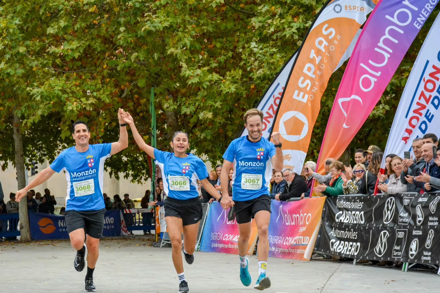 Ayuntamiento Monzón 1, campeón equipos mixtos. Foto Manolo Susín