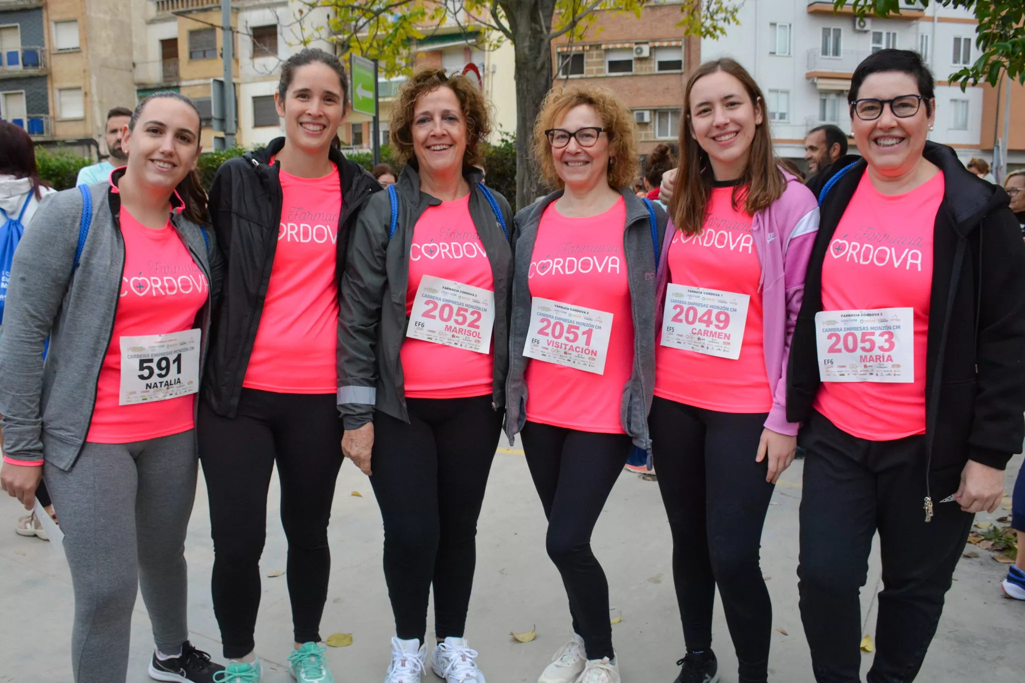 Carrera de Empresas de Monzón. Foto Manolo Susín 