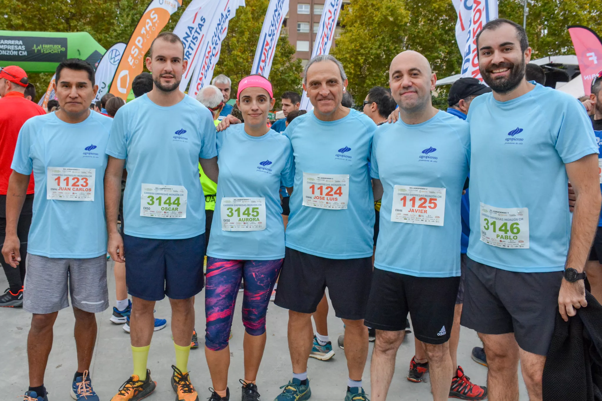 Carrera de Empresas de Monzón. Foto Manolo Susín 