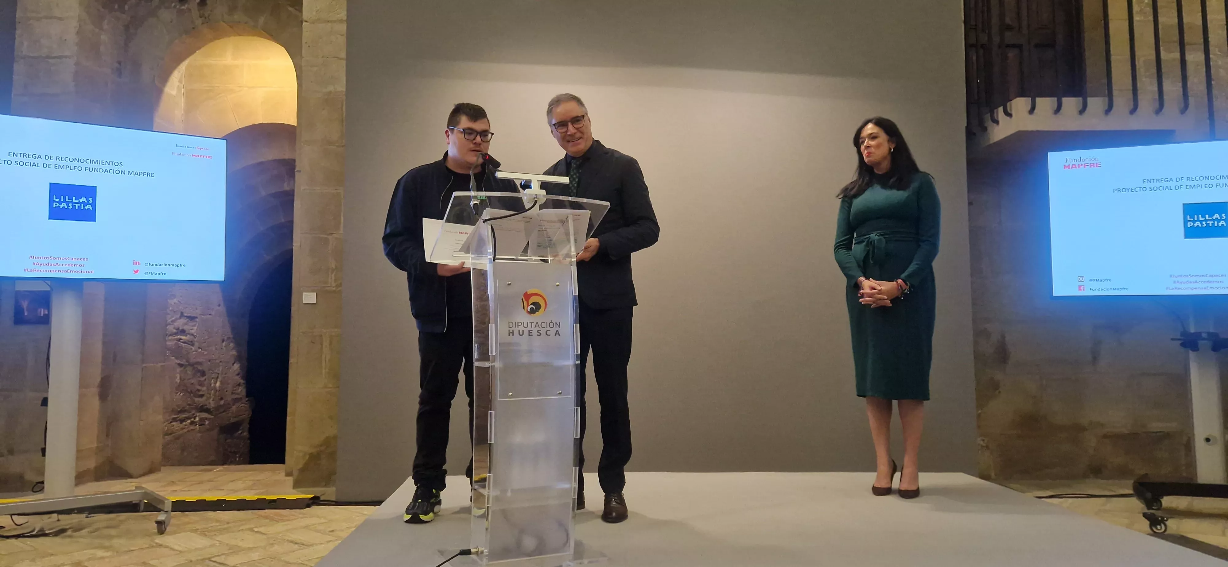 Entrega de los Premios Mapfre en Huesca con la presencia de la infanta Elena. Foto Myriam Martínez 