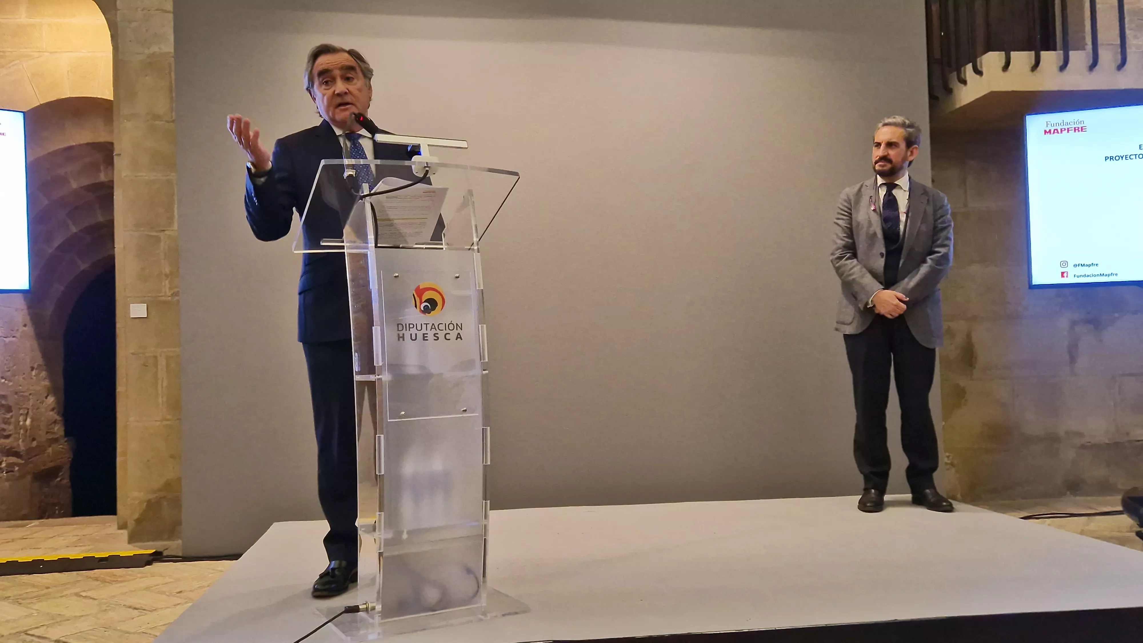 Entrega de los Premios Mapfre en Huesca con la presencia de la infanta Elena. Foto Myriam Martínez 