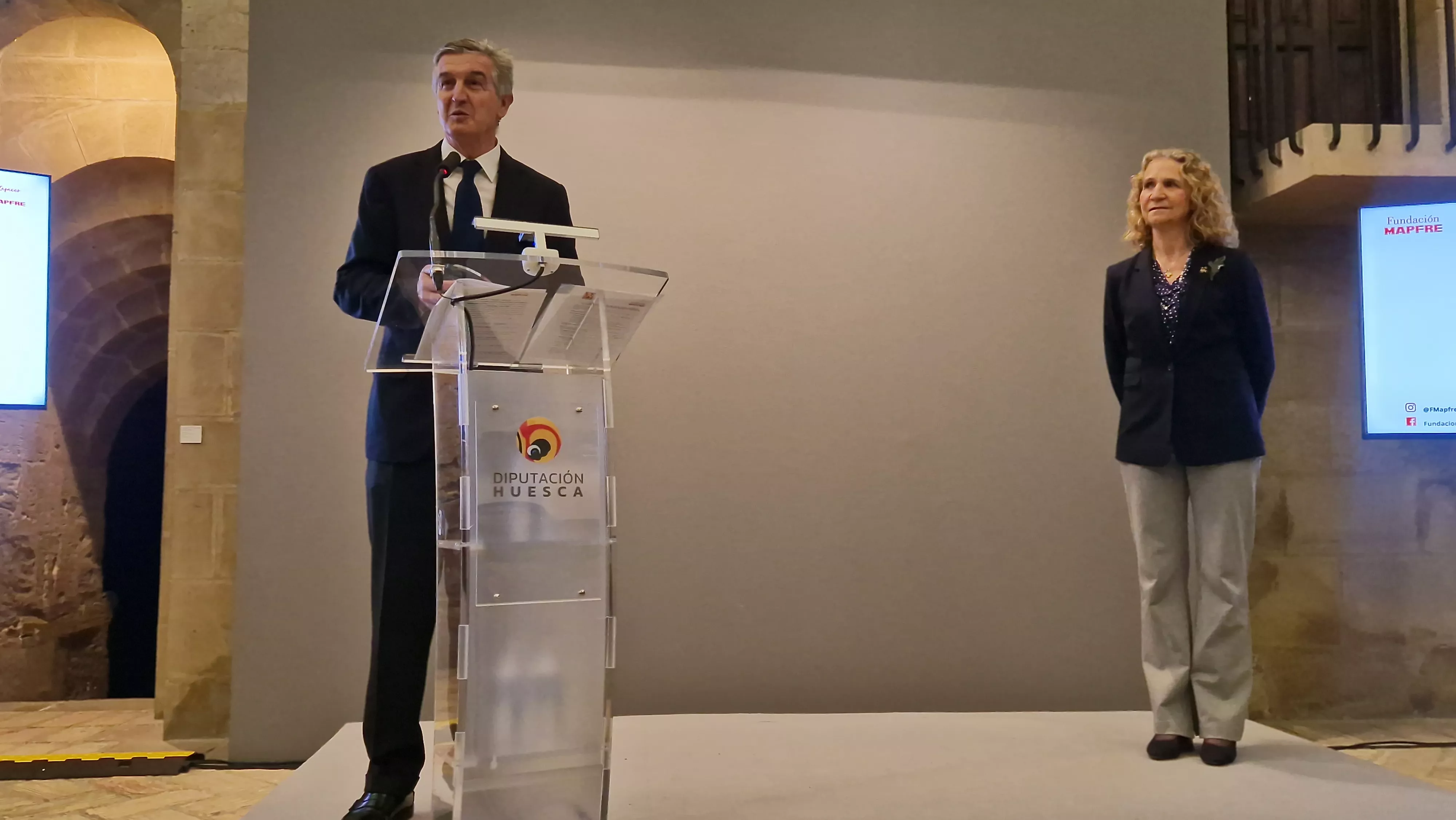 Entrega de los Premios Mapfre en Huesca con la presencia de la infanta Elena. Foto Myriam Martínez 