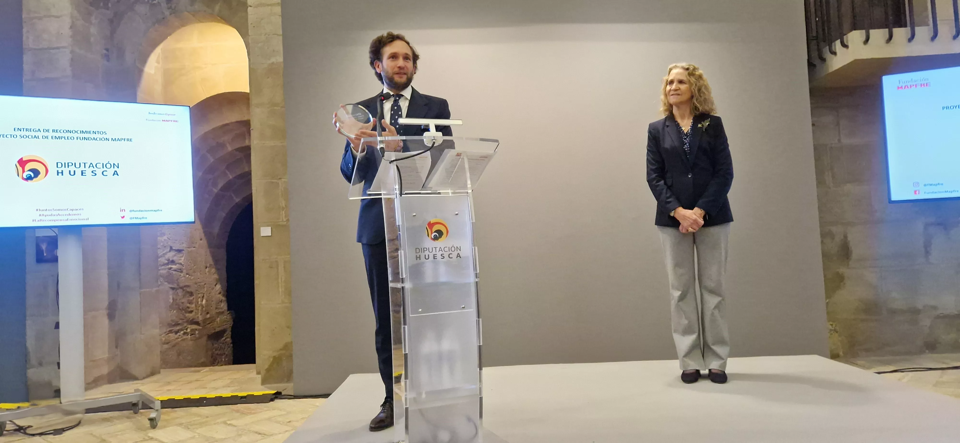 Entrega de los Premios Mapfre en Huesca con la presencia de la infanta Elena. Foto Myriam Martínez 