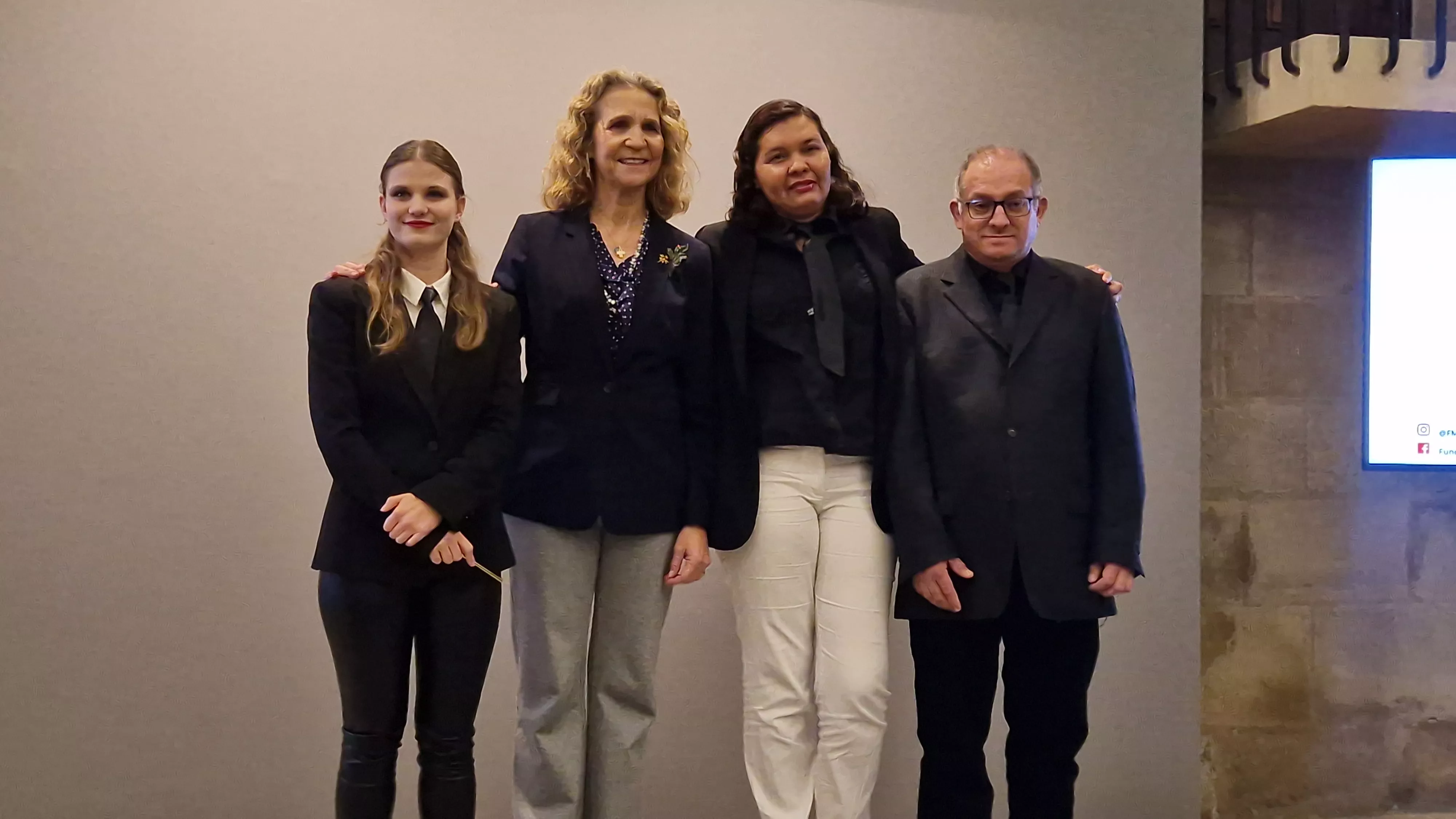 Entrega de los Premios Mapfre en Huesca con la presencia de la infanta Elena. Foto Myriam Martínez 