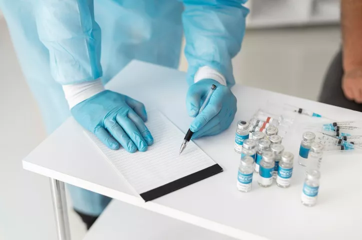 Presentan un nuevo enfoque terapéutico para la covid-19 grave.