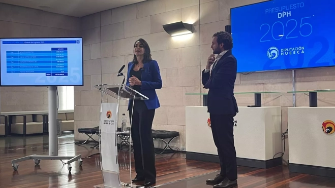 Celsa Rufas durante su intervención en la presentación de los presupuestos. Celsa Rufas durante su intervención en la presentación de los presupuestos.