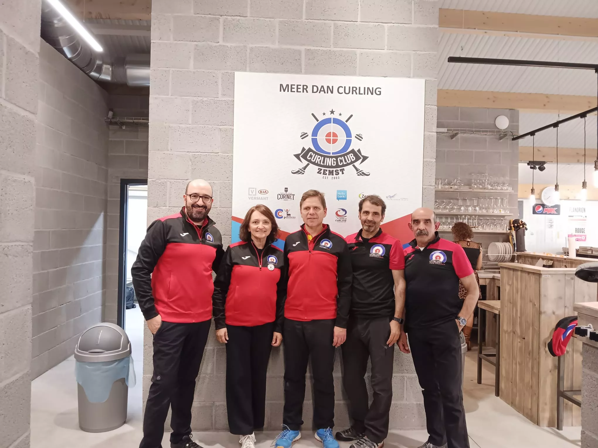 Gran cuarto puesto para el Curling Hielo Jaca en Bruselas