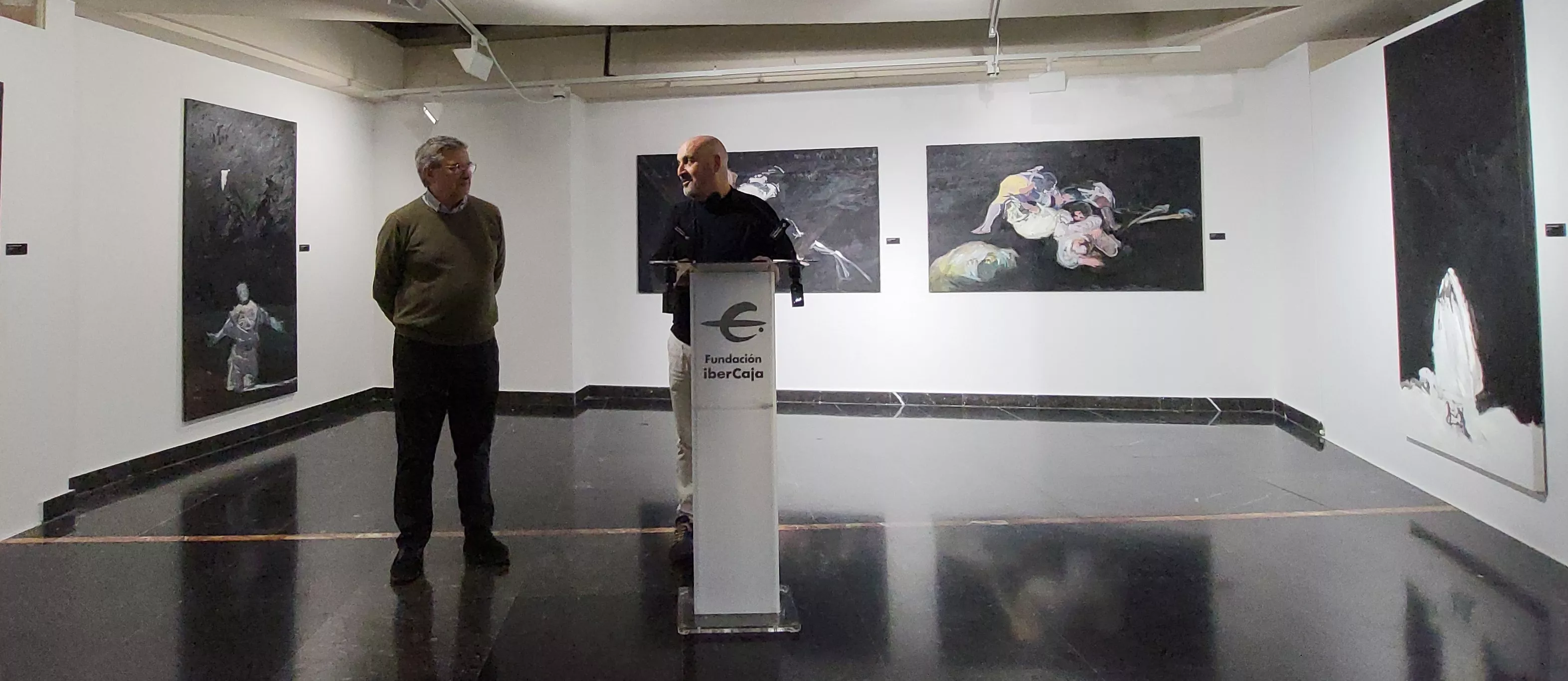 Presentación de la exposición 'Desastres' de Fernando Alvira. Foto Mercedes Manterola