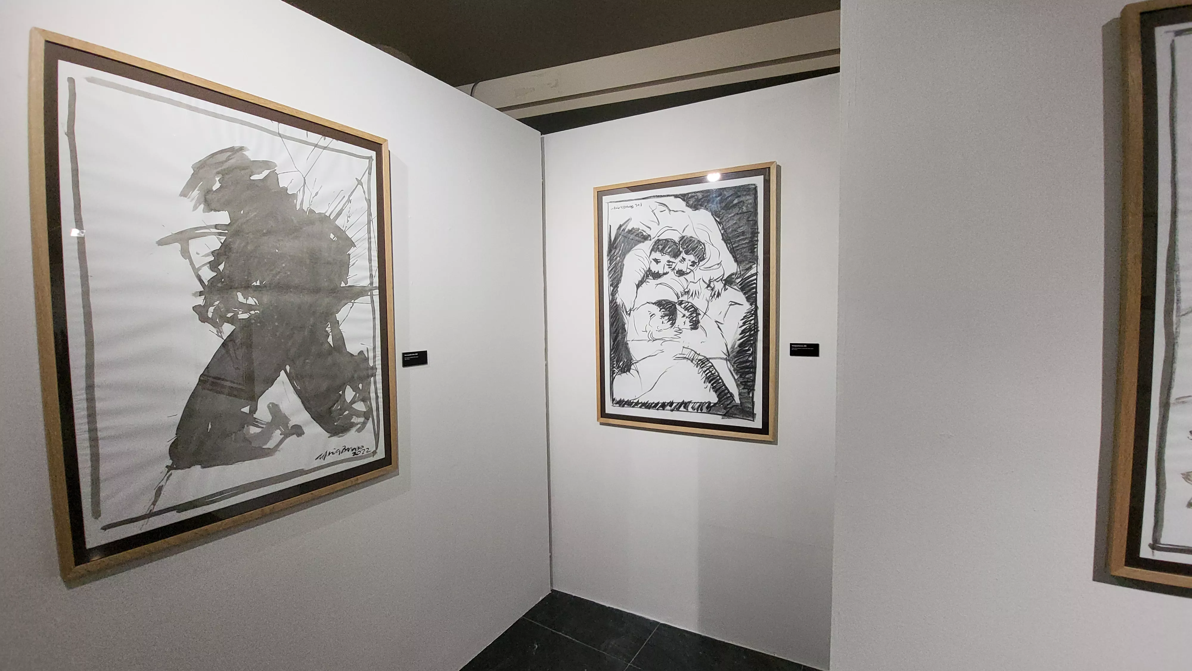 Inauguración de la exposición 'Desastres' de Fernando Alvida en el Centro Ibercaja Huesca. Foto Mercedes Manterola