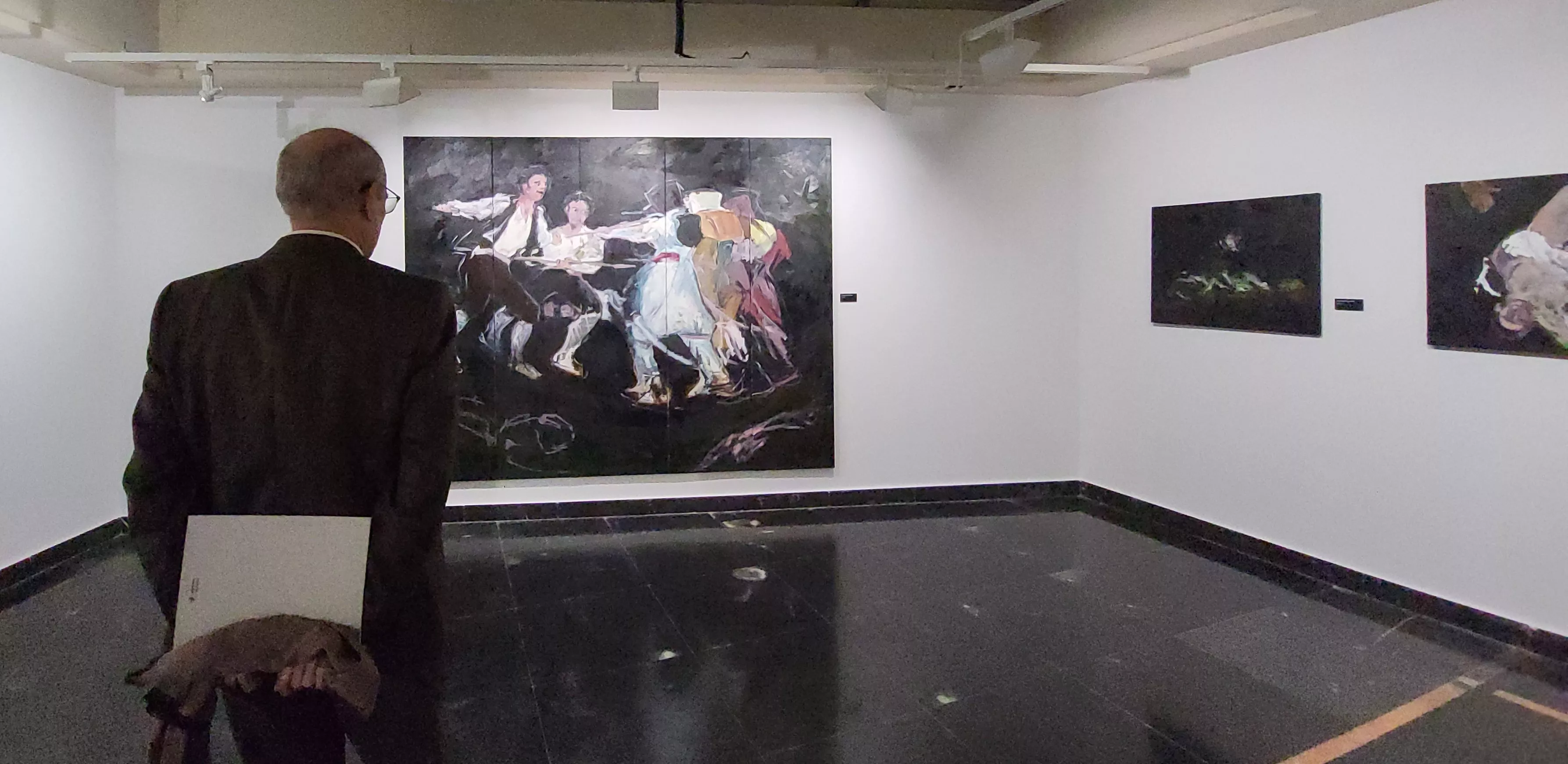 Inauguración de la exposición 'Desastres' de Fernando Alvida en el Centro Ibercaja Huesca. Foto Mercedes Manterola