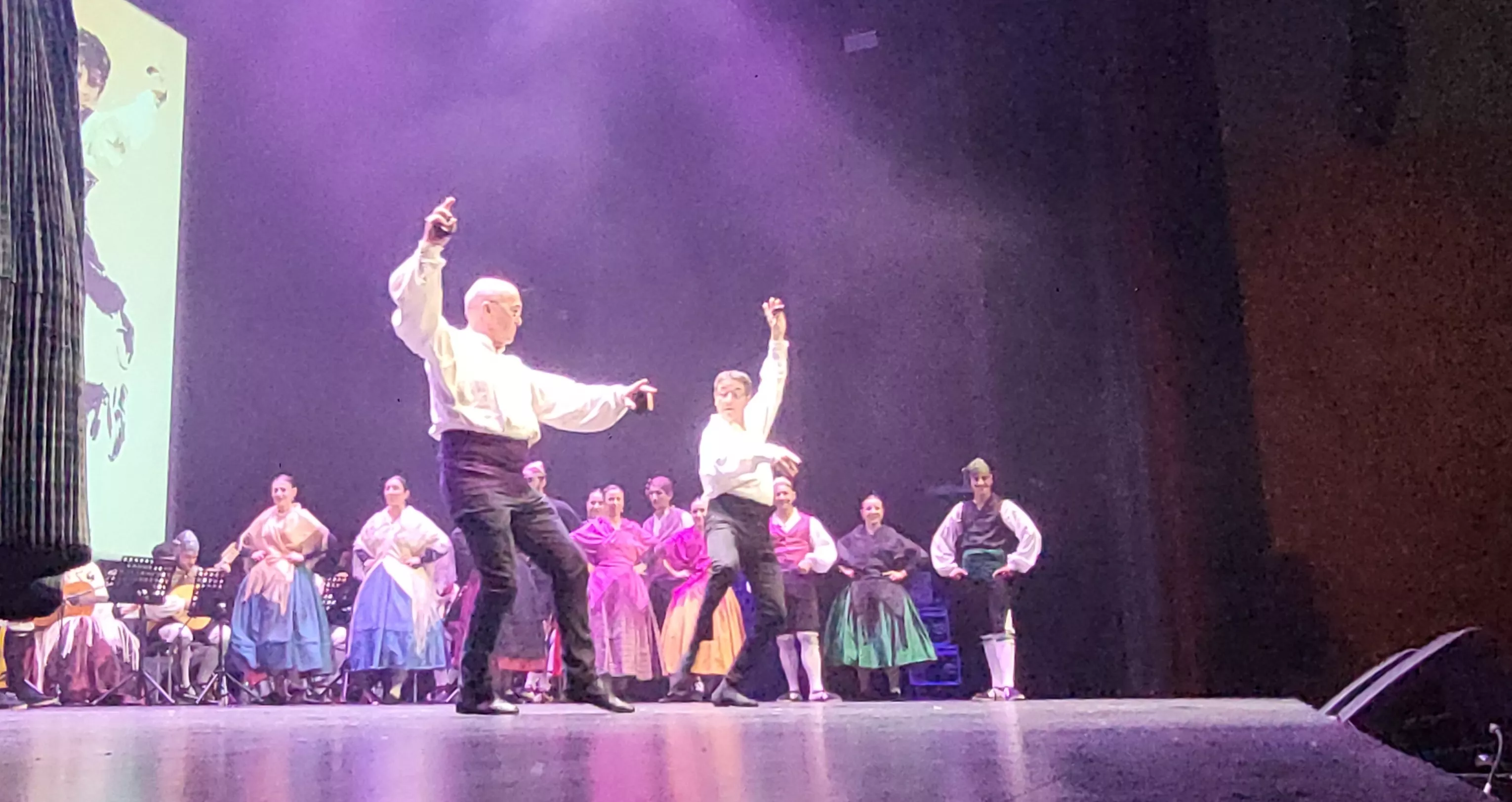 Gala "30 años por la senda de la jota" de la Elenco Aragonés. Foto Mercedes Manterola