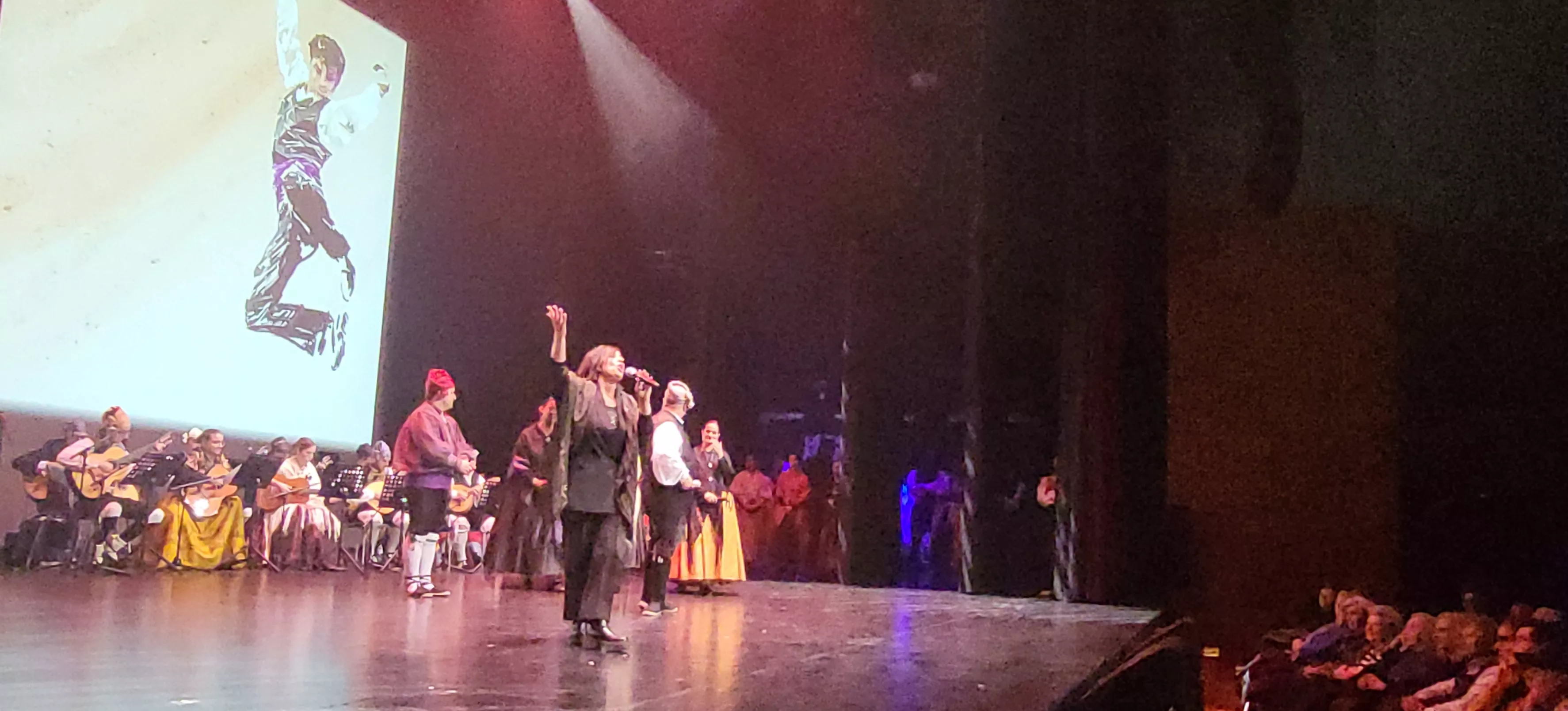 Gala "30 años por la senda de la jota" de la Elenco Aragonés. Foto Mercedes Manterola