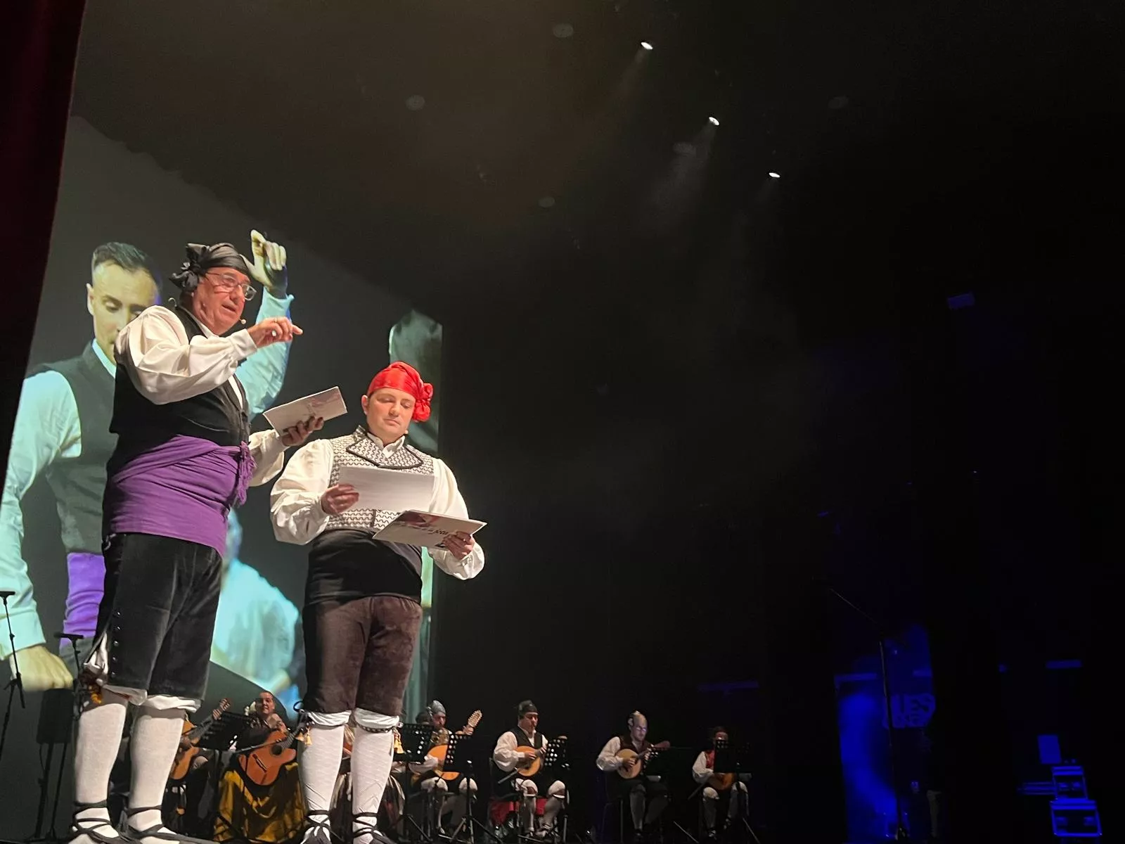 Gala "30 años por la senda de la jota" de la Elenco Aragonés. Foto Mercedes Manterola