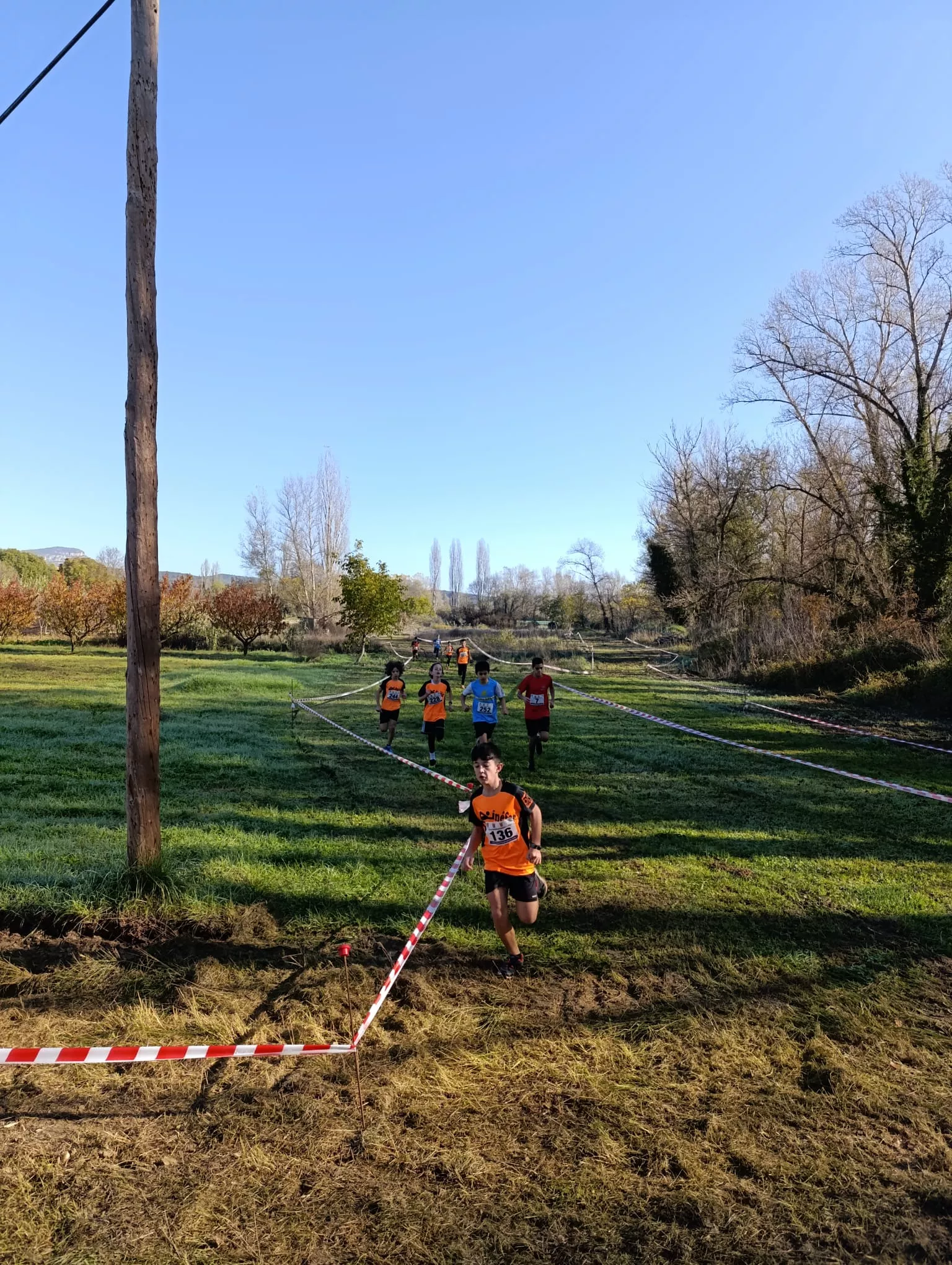 Cross de la longaniza en Capella 